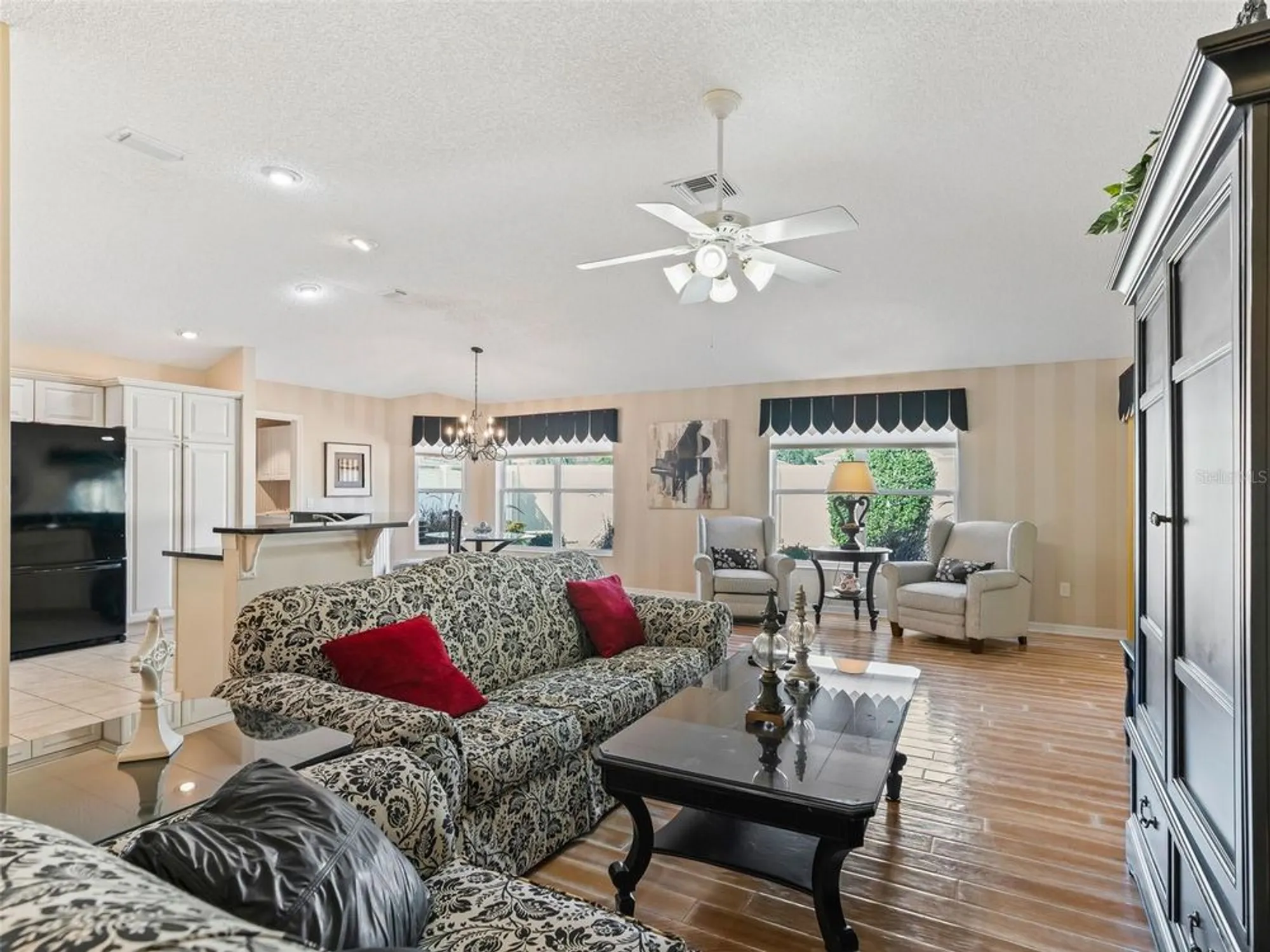 Property Slideshow image 3 of 37 | 2879 remington rd, The Villages, FL, 32162