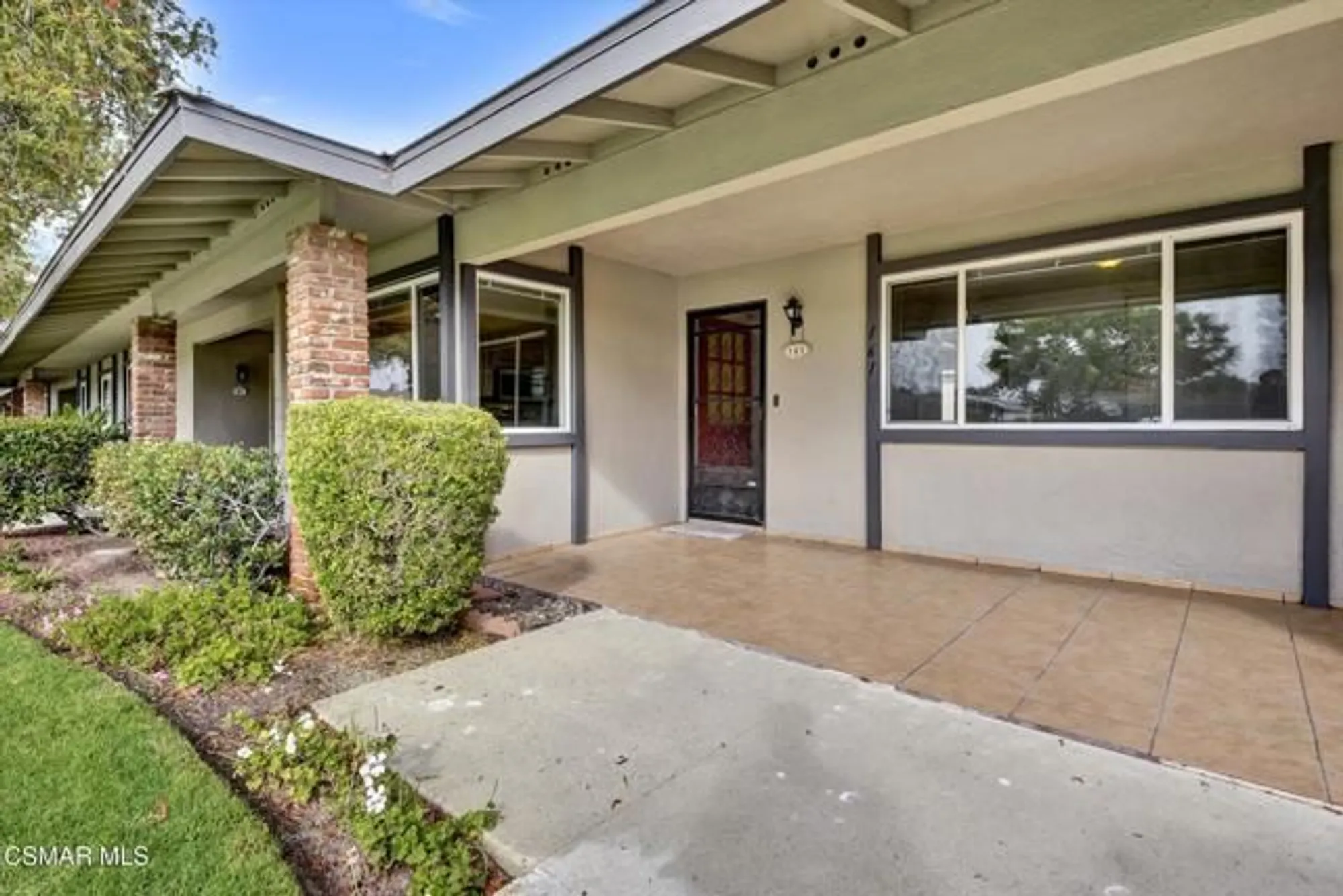 Property Slideshow image 4 of 58 | 161 w bay blvd, Port Hueneme, CA, 93041