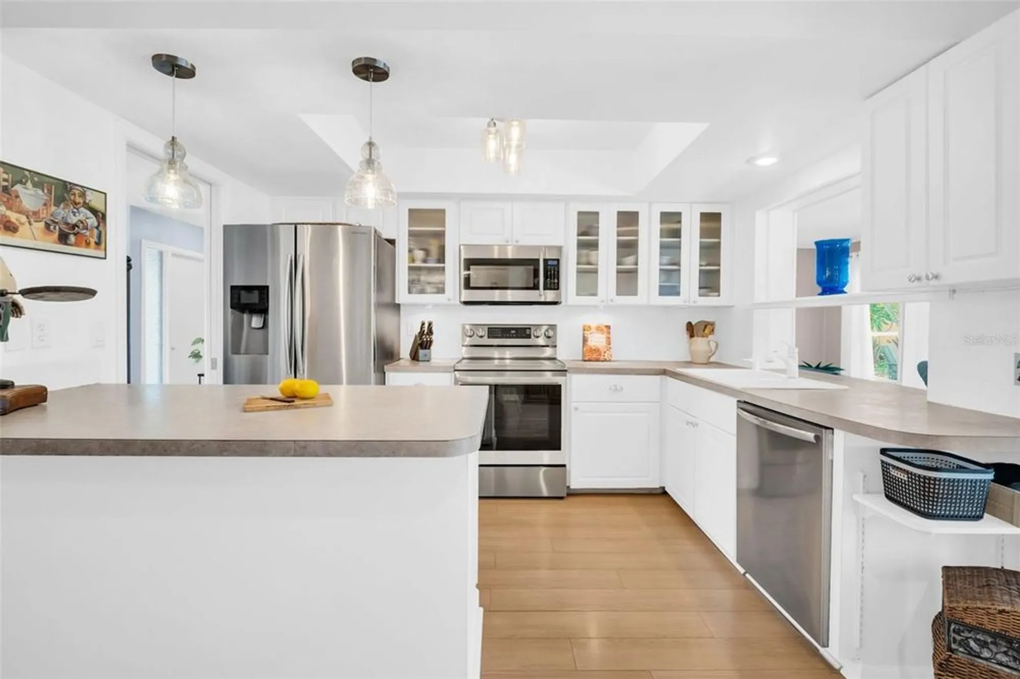 Property Slideshow image 23 of 55 | 2936 macalpin dr, Palm Harbor, FL, 34684