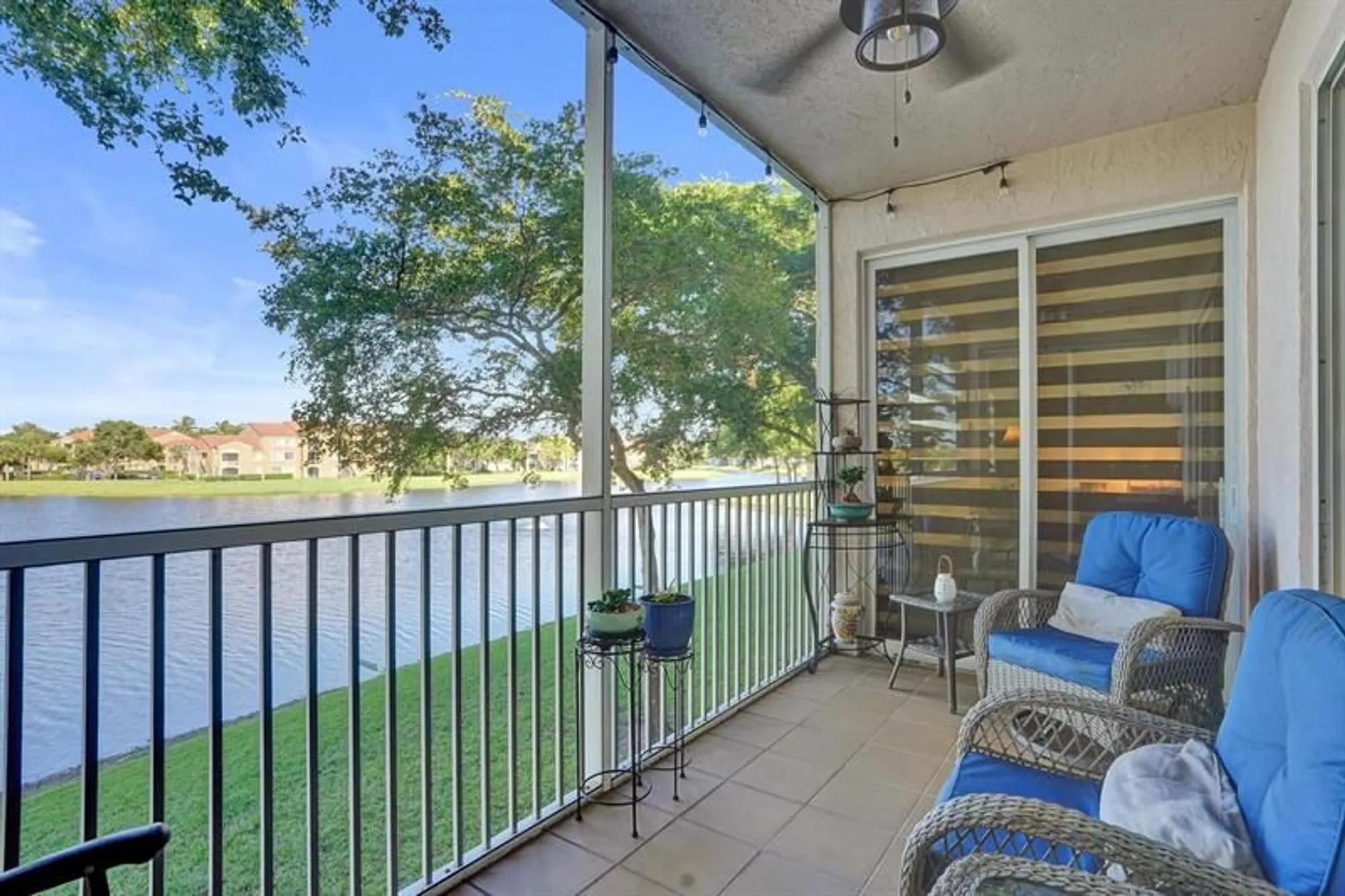 Property Slideshow image 21 of 57 | 7755 yardley dr 209, Tamarac, FL, 33321