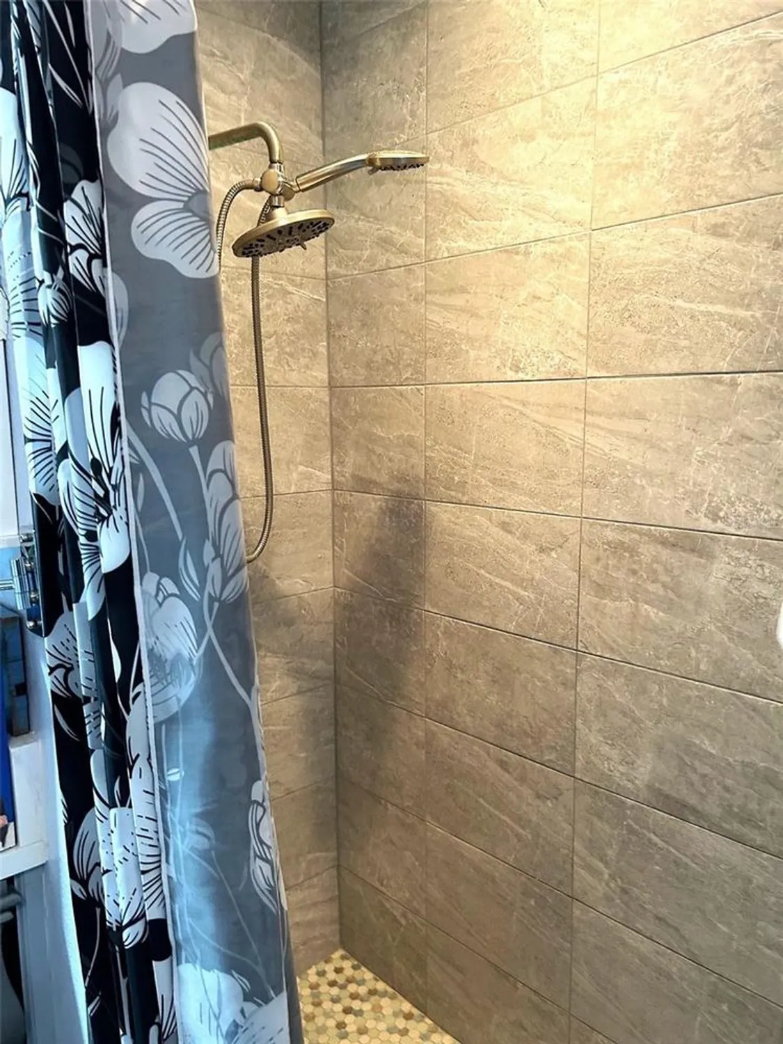 Property Slideshow image 16 of 41 | 18008 tarrington pl, Hudson, FL, 34667