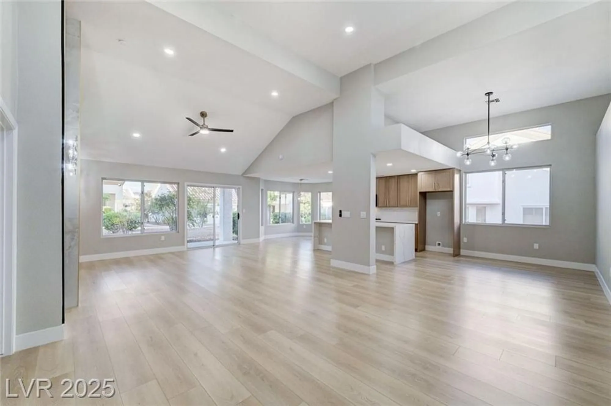 Property Slideshow image 11 of 75 | 9308 quail ridge dr, Las Vegas, NV, 89134