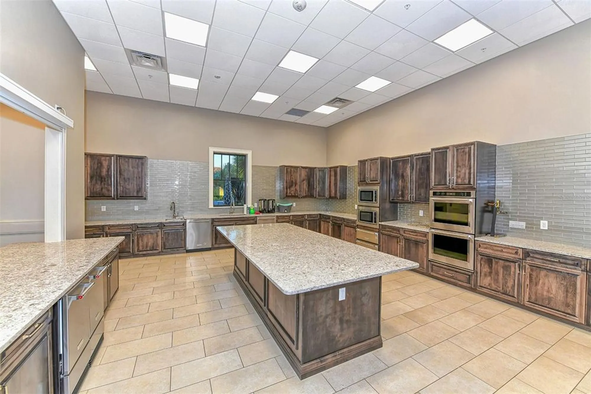 Property Slideshow image 58 of 72 | 17905 waterville pl, Bradenton, FL, 34202