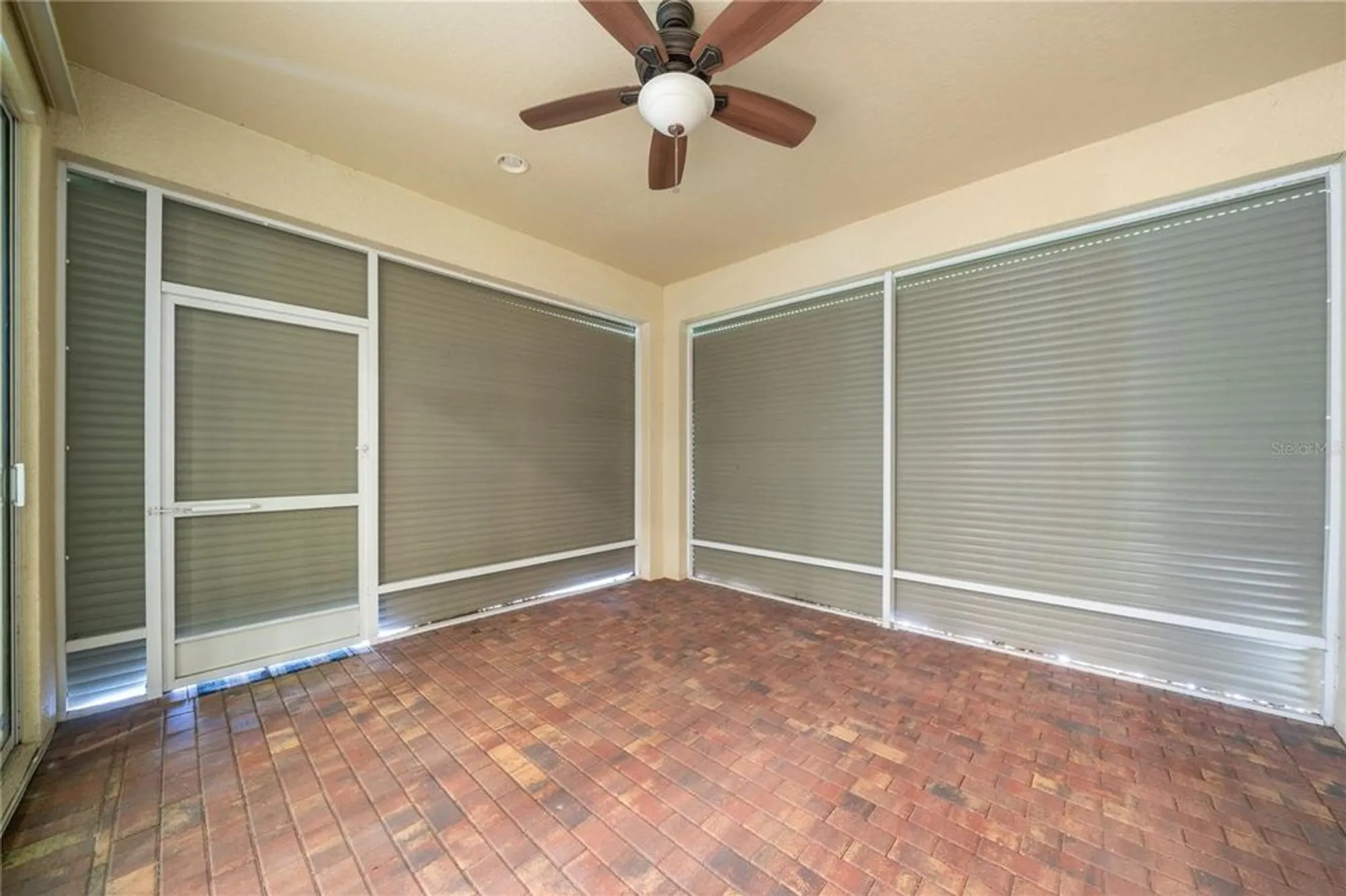 Property Slideshow image 42 of 57 | 802 chipper dr, Sun City Center, FL, 33573