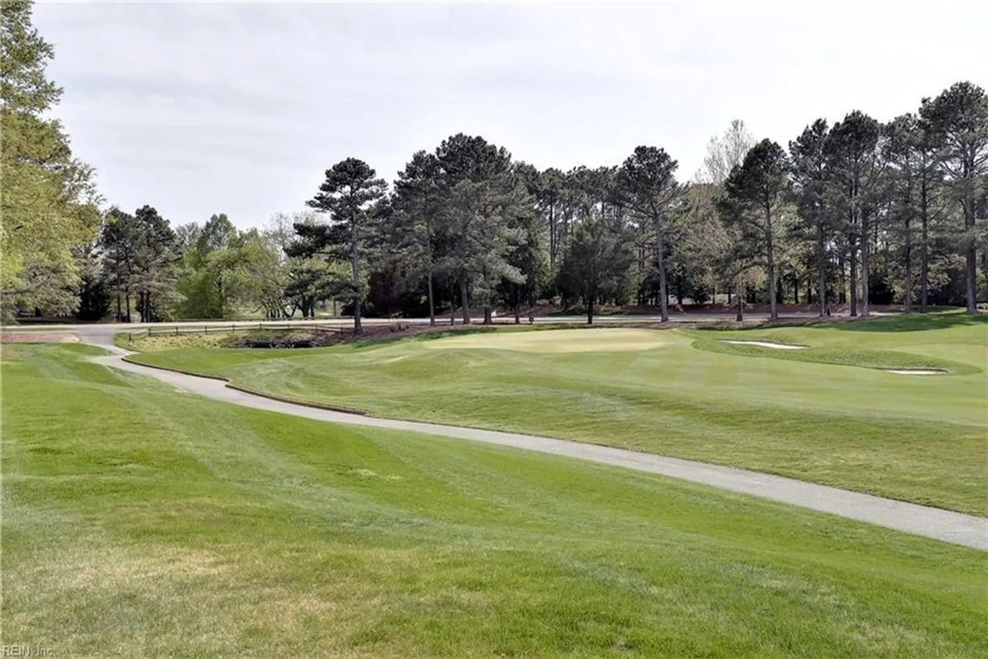 Property Slideshow image 39 of 45 | 136 thomas dale, Williamsburg, VA, 23185