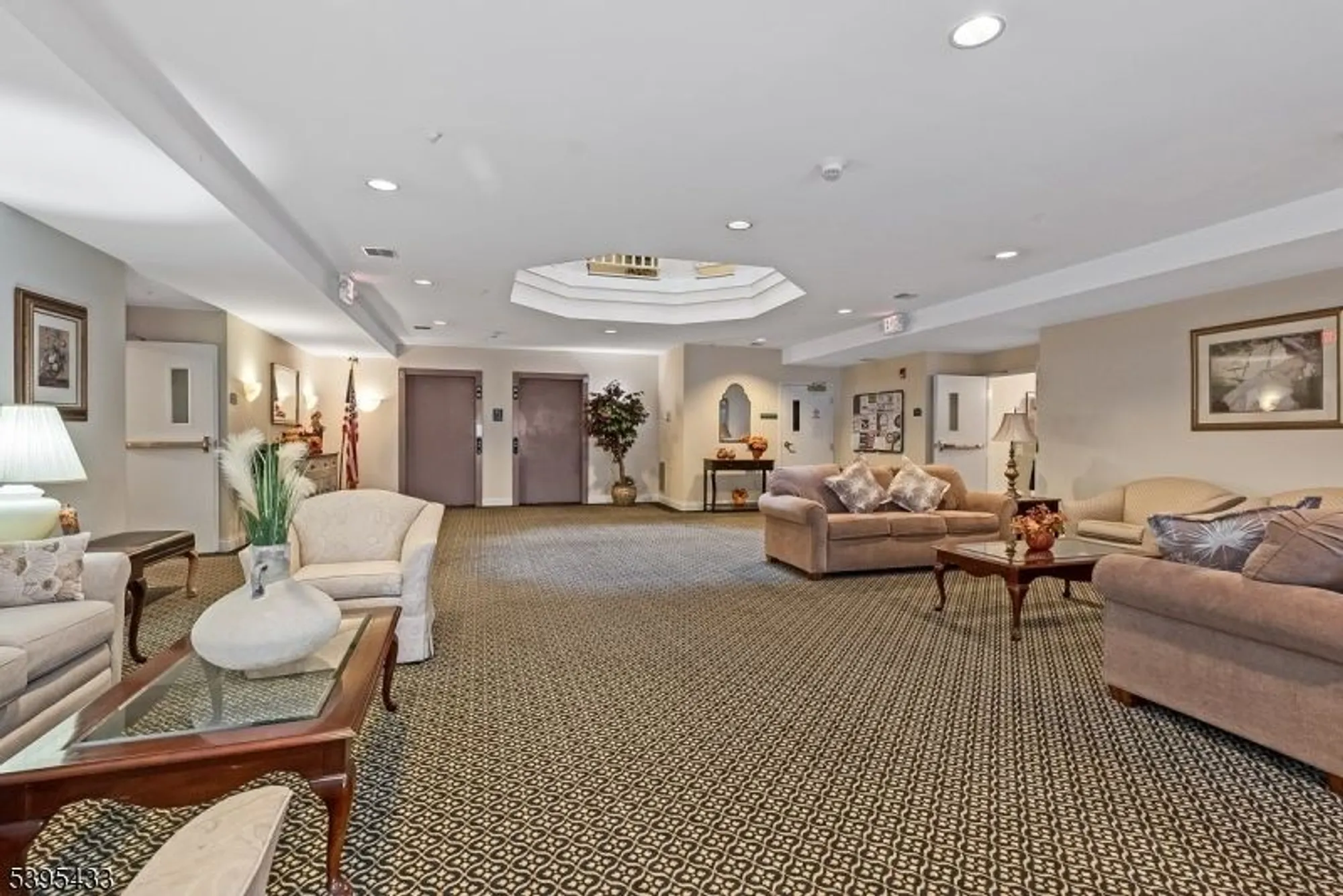 Property Slideshow image 16 of 42 | 202 cleveland ln, Rockaway Boro, NJ, 07866