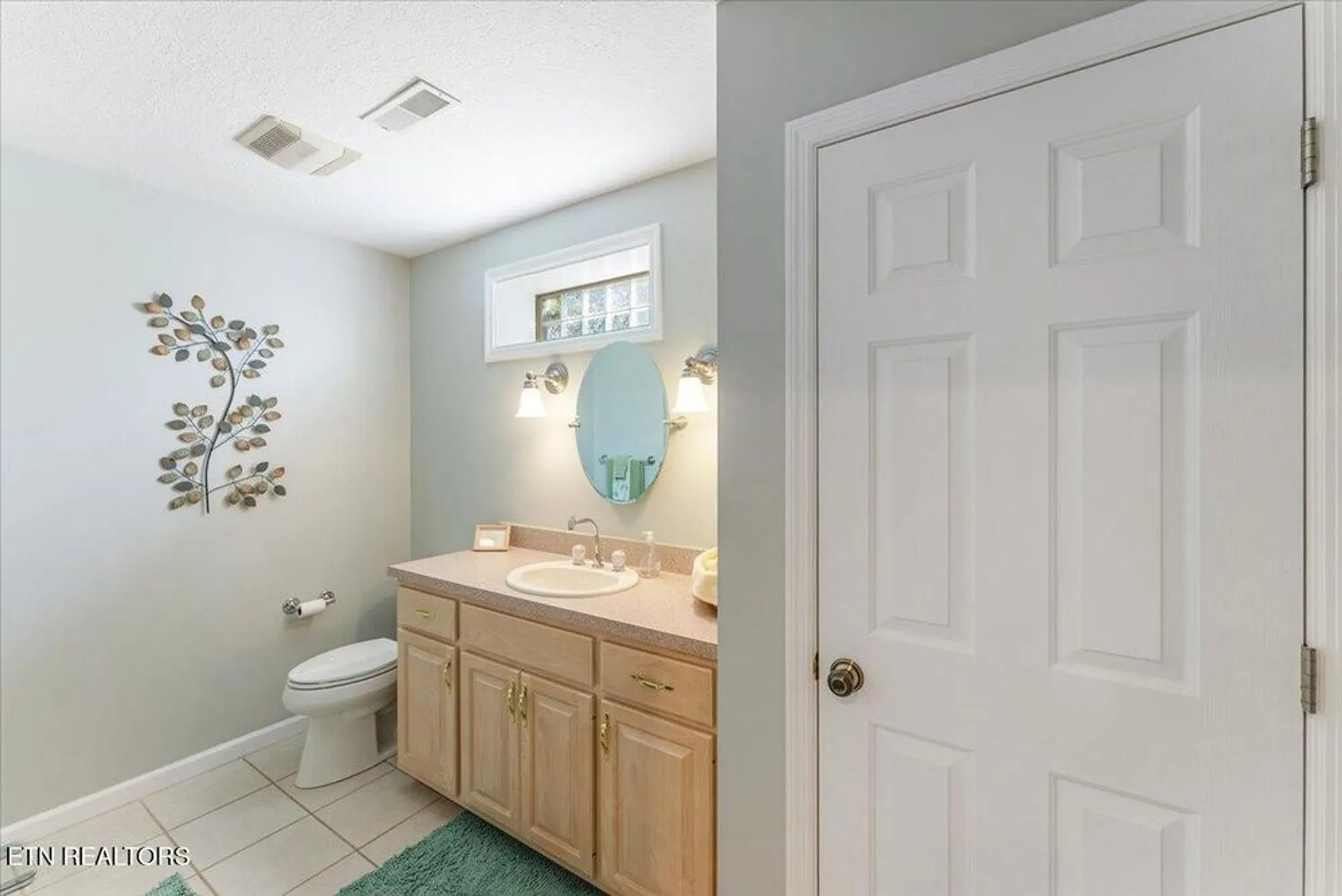 Property Slideshow image 43 of 55 | 108 wewoka way, Loudon, TN, 37774