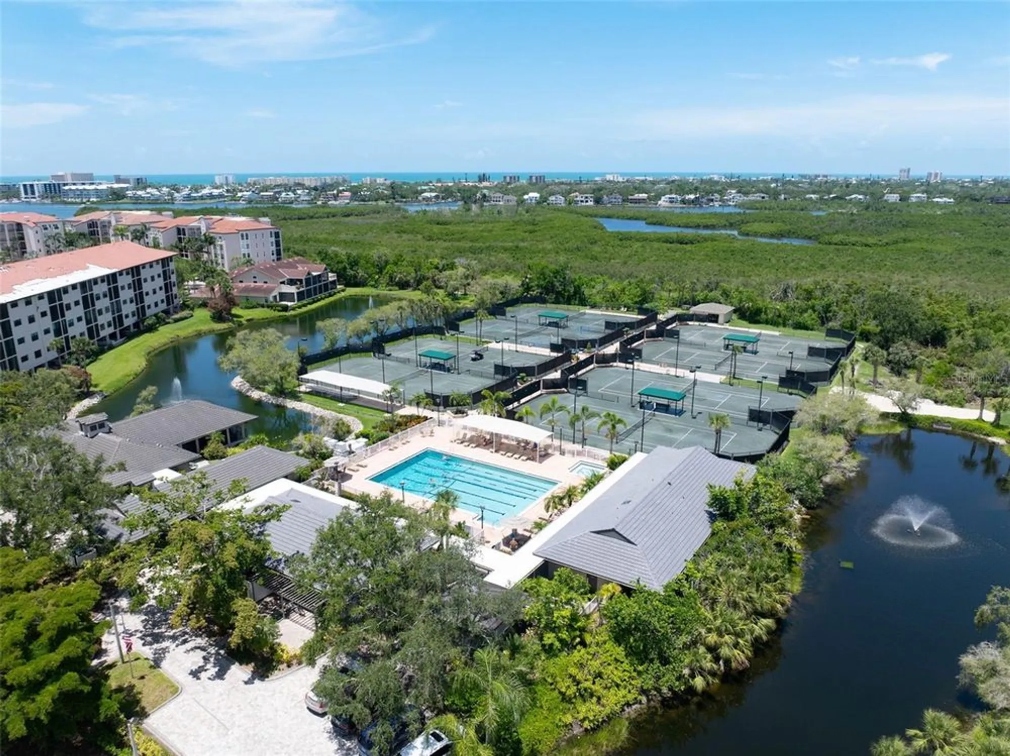 Property Slideshow image 61 of 69 | 1347 landings dr 6, Sarasota, FL, 34231