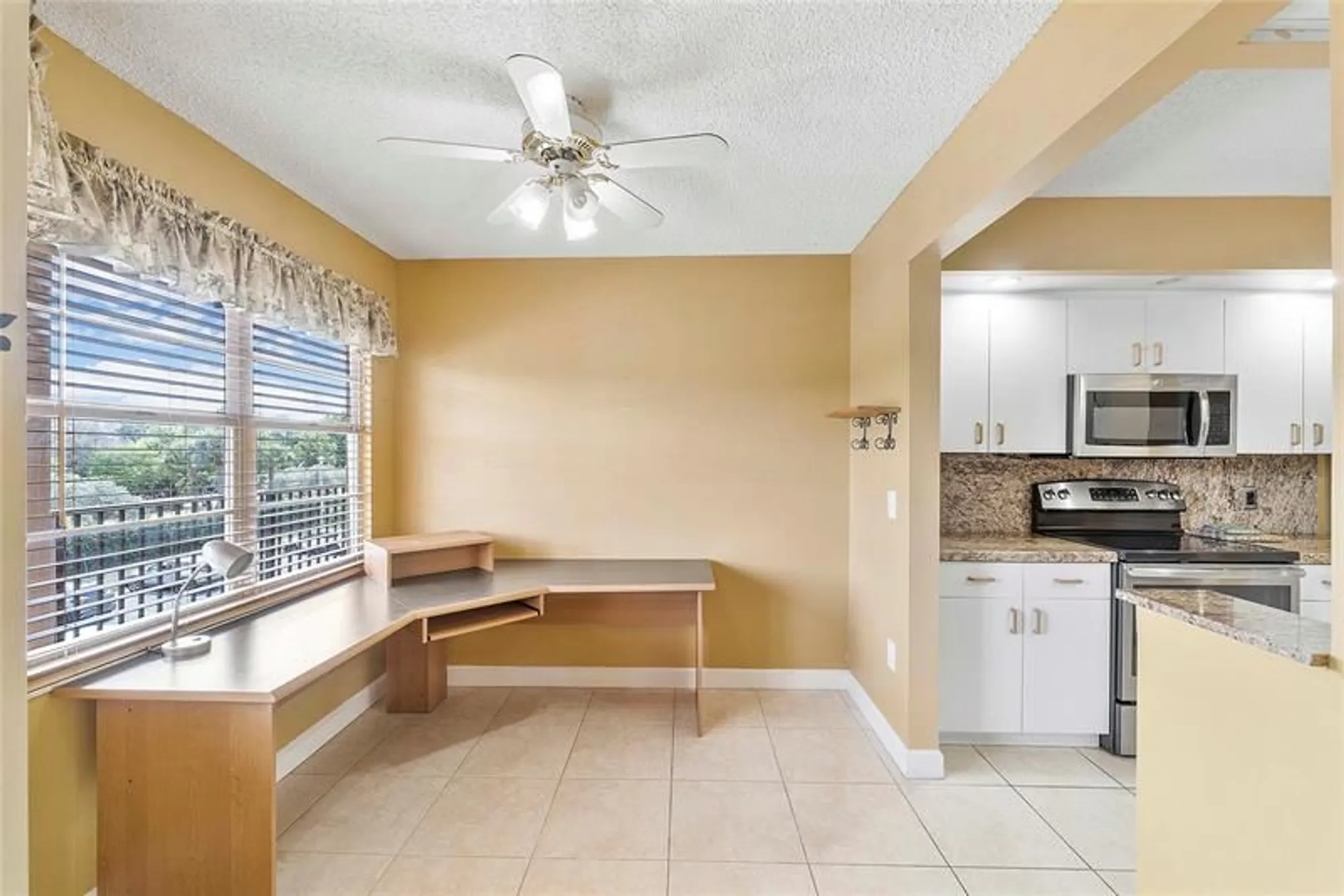 Property Slideshow image 4 of 44 | 13355 sw 16th ct 313e, Pembroke Pines, FL, 33027