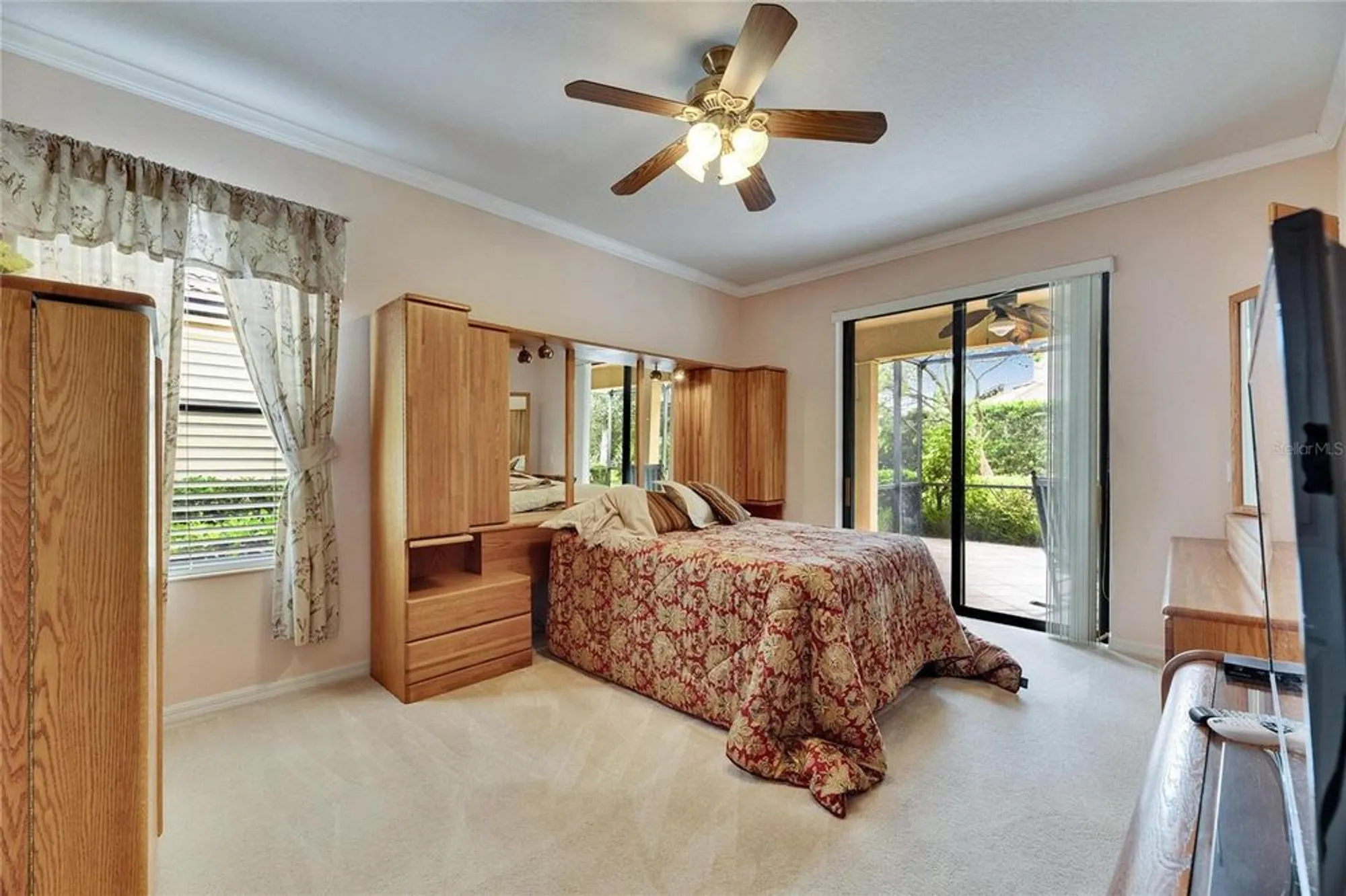 Property Slideshow image 34 of 97 | 144 silver falls dr, Apollo Beach, FL, 33572