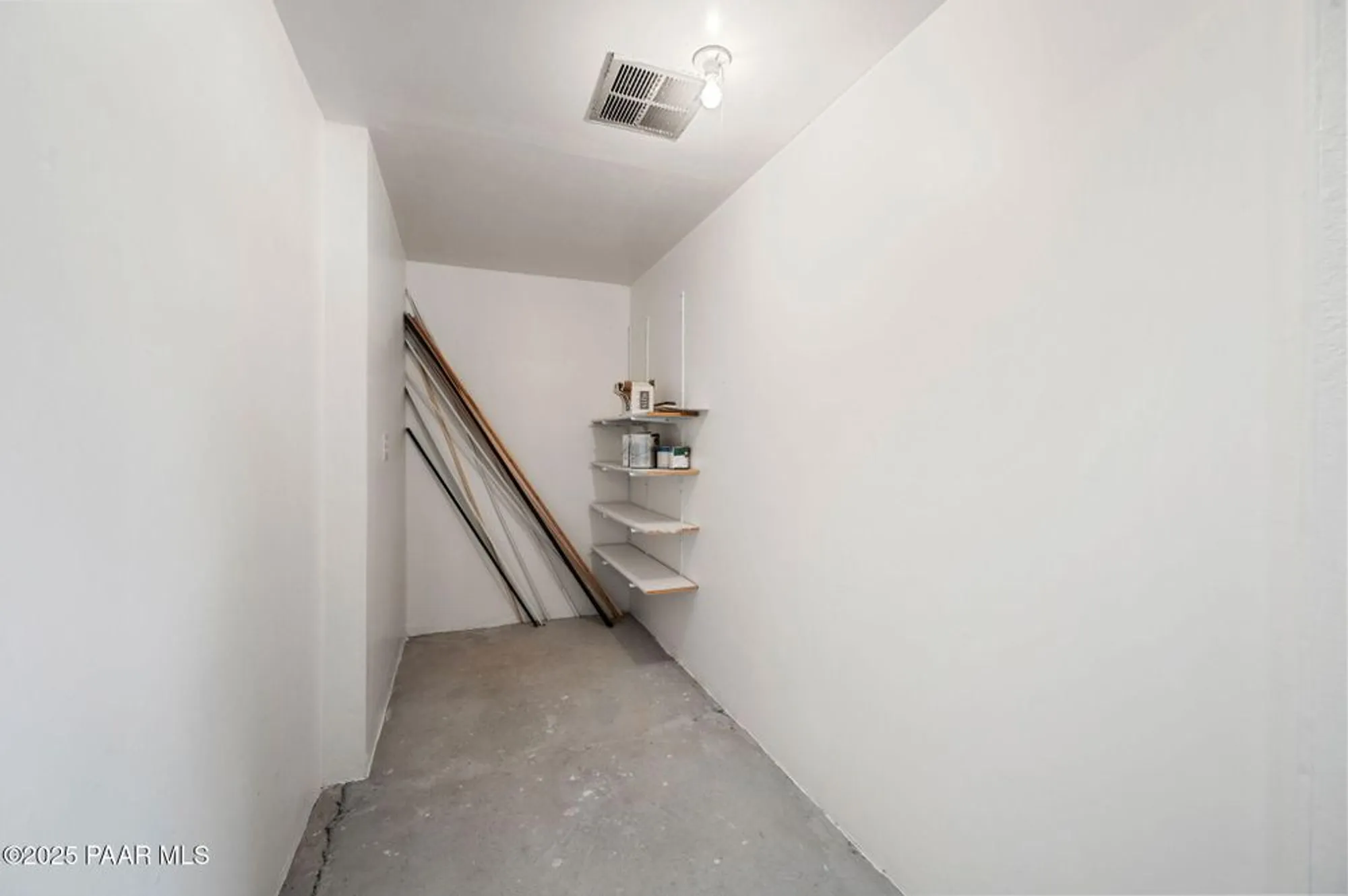 Property Slideshow image 27 of 32 | 679 tawa ct, Prescott, AZ, 86301