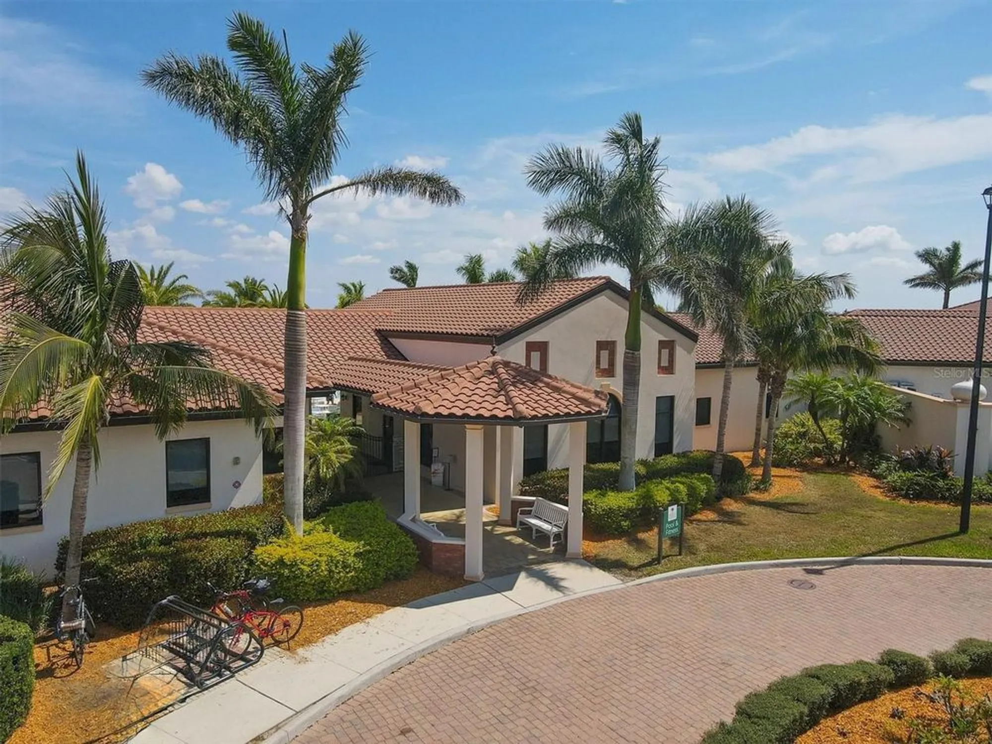 Property Slideshow image 36 of 58 | 10424 crooked creek dr, Venice, FL, 34293