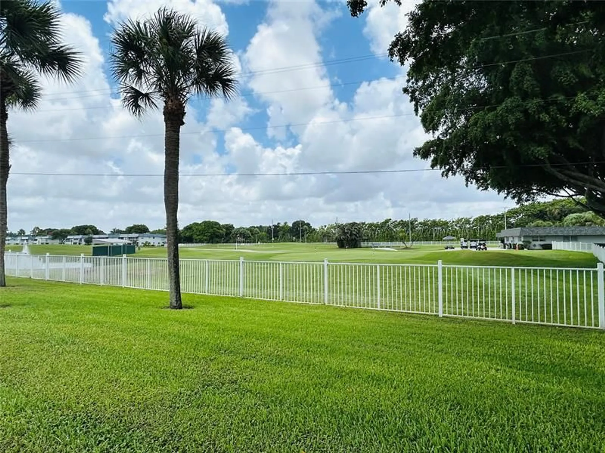 Property Slideshow image 19 of 20 | 226 brittany e unit e, Delray Beach, FL, 33446