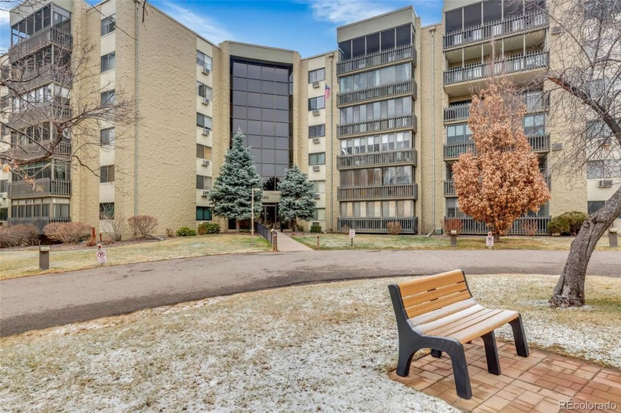 Property Slideshow image 23 of 43 | 13631 e marina dr apt 105, Aurora, CO, 80014