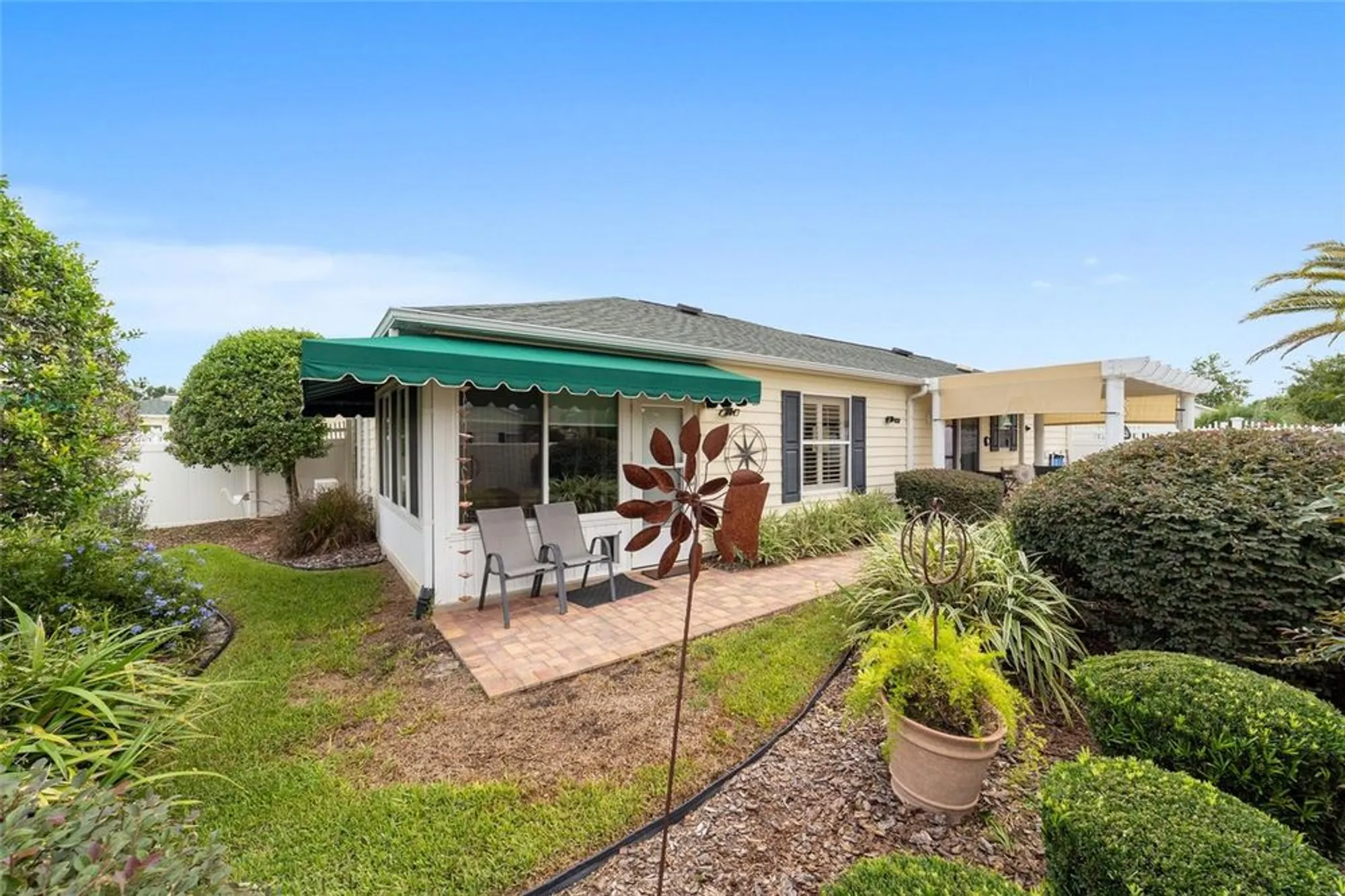 Property Slideshow image 46 of 58 | 1402 conchas dr, The Villages, FL, 32162