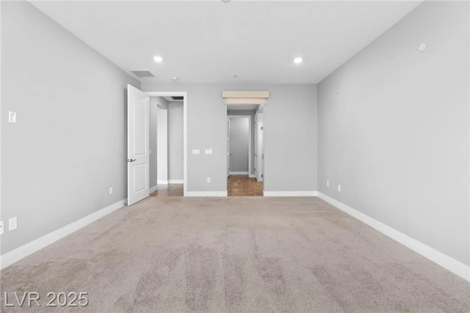 Property Slideshow image 24 of 43 | 18 sun mirage ave, Henderson, NV, 89011