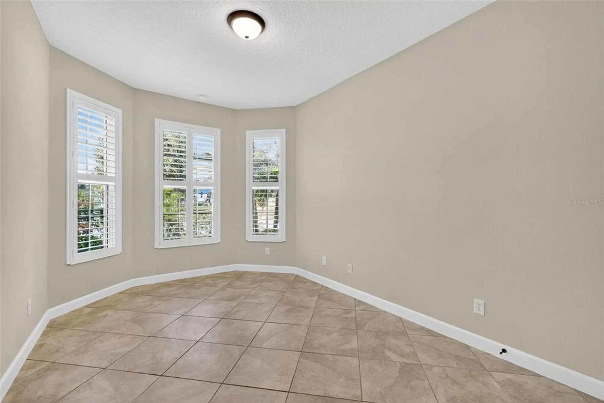 Property Slideshow image 28 of 77 | 8852 bridgeport bay cir, Mount Dora, FL, 32757