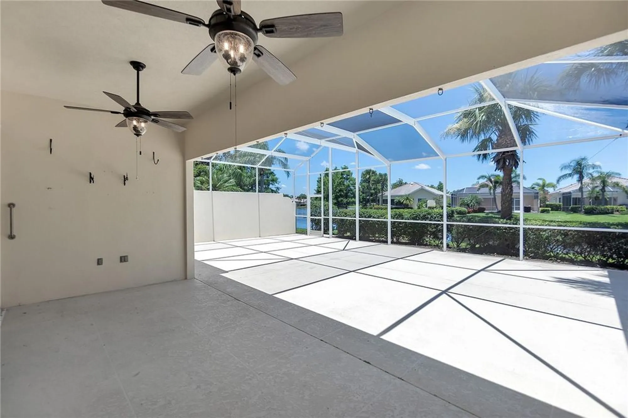 Property Slideshow image 7 of 40 | 5779 wilena pl, Sarasota, FL, 34238