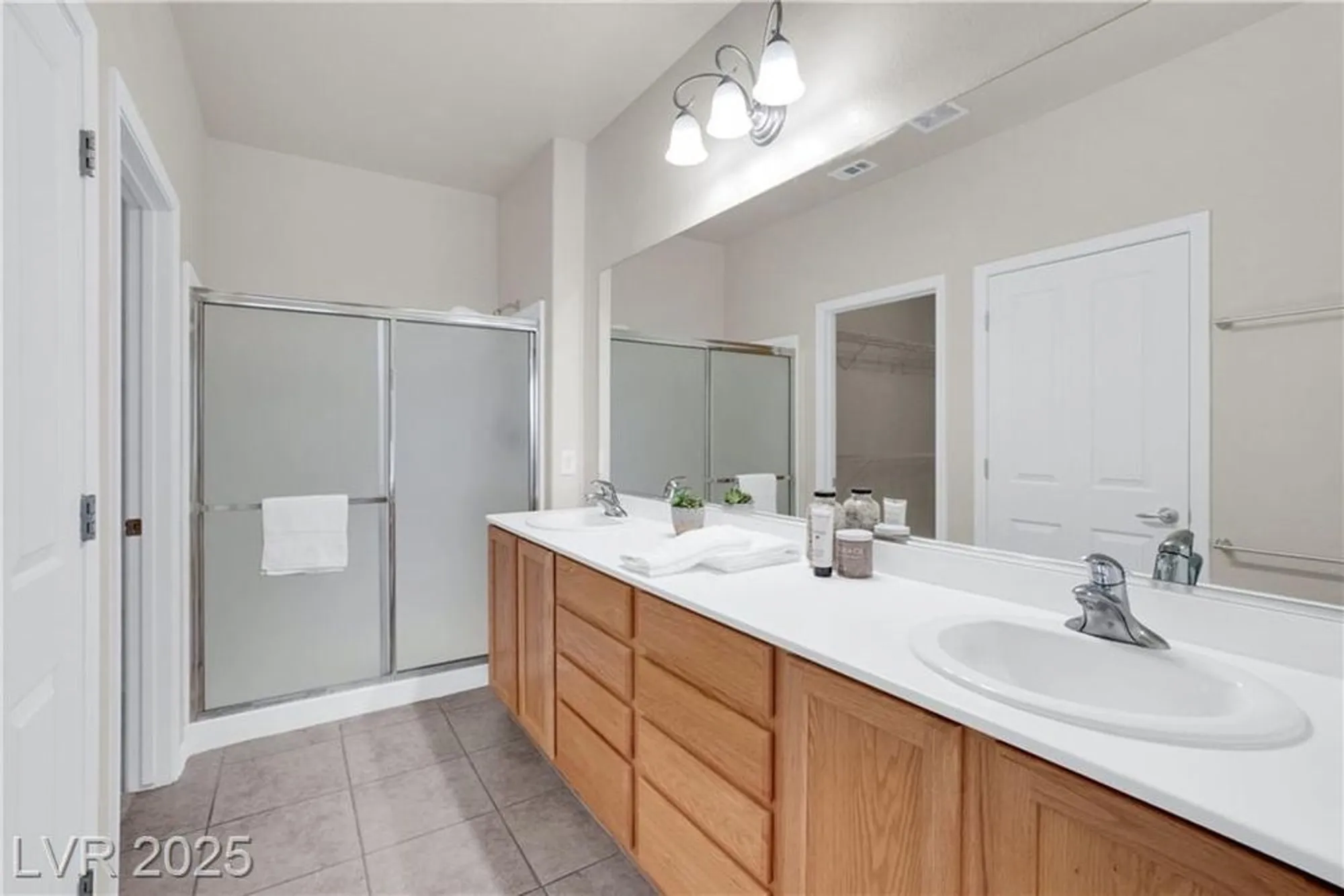 Property Slideshow image 19 of 45 | 2343 galilean moon st, Henderson, NV, 89044