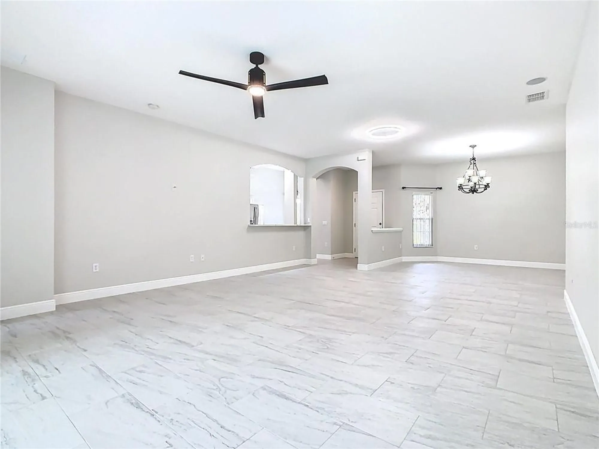 Property Slideshow image 9 of 81 | 531 barcelona dr, Poinciana, FL, 34759