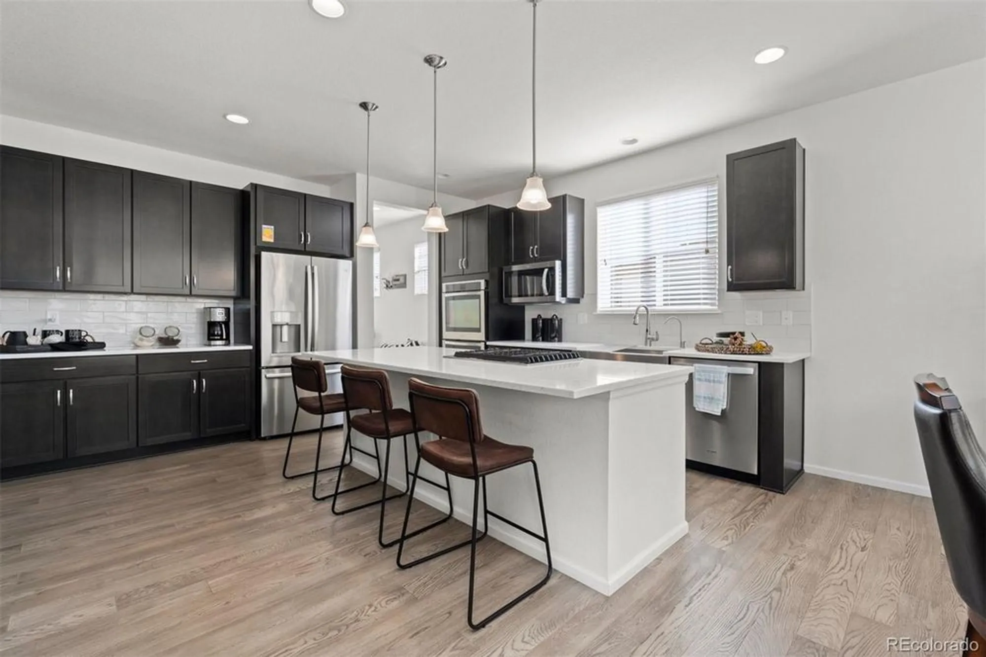 Property Slideshow image 12 of 40 | 6702 w asbury pl, Lakewood, CO, 80227