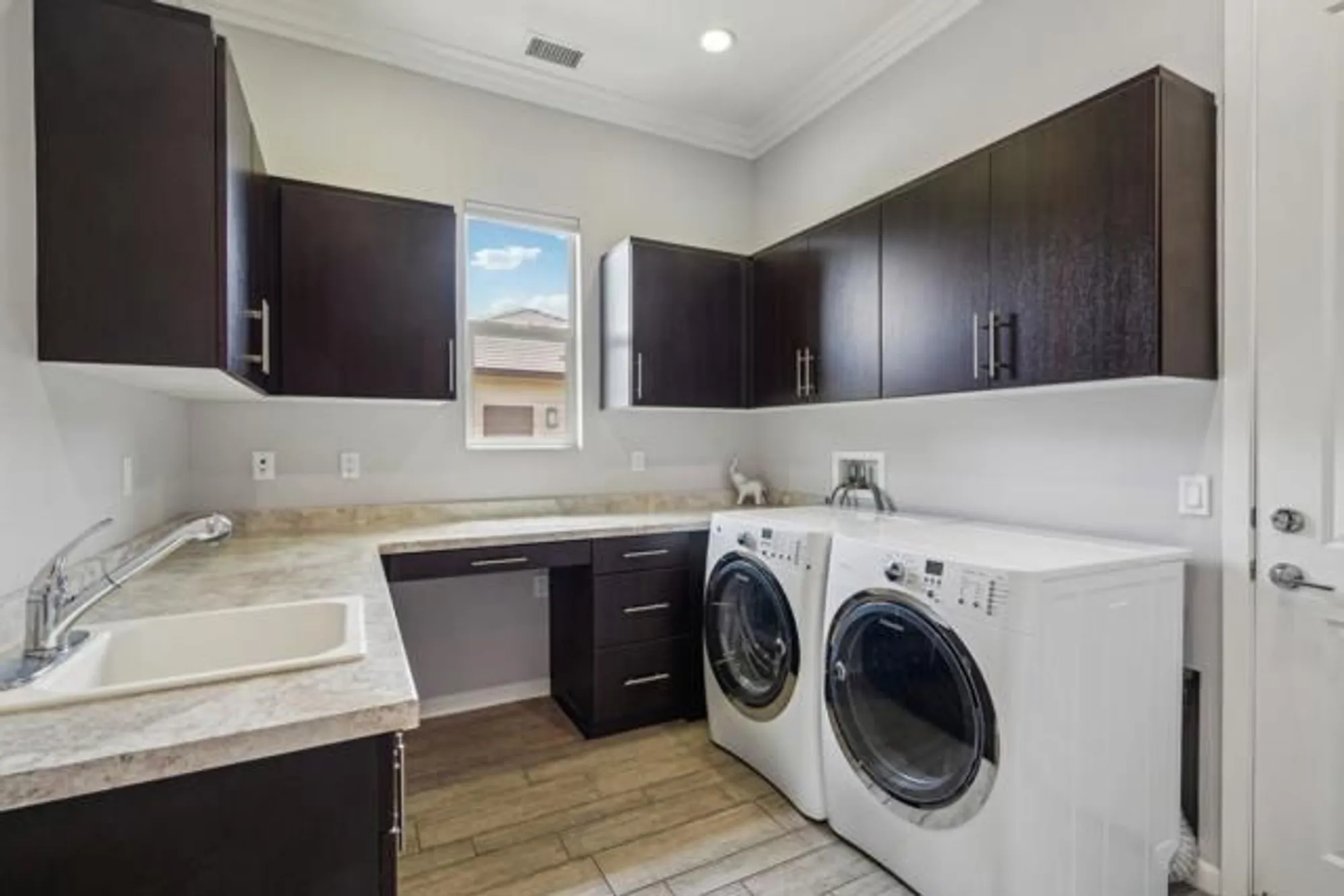 Property Slideshow image 27 of 58 | 82712 woodcreek ct, Indio, CA, 92201