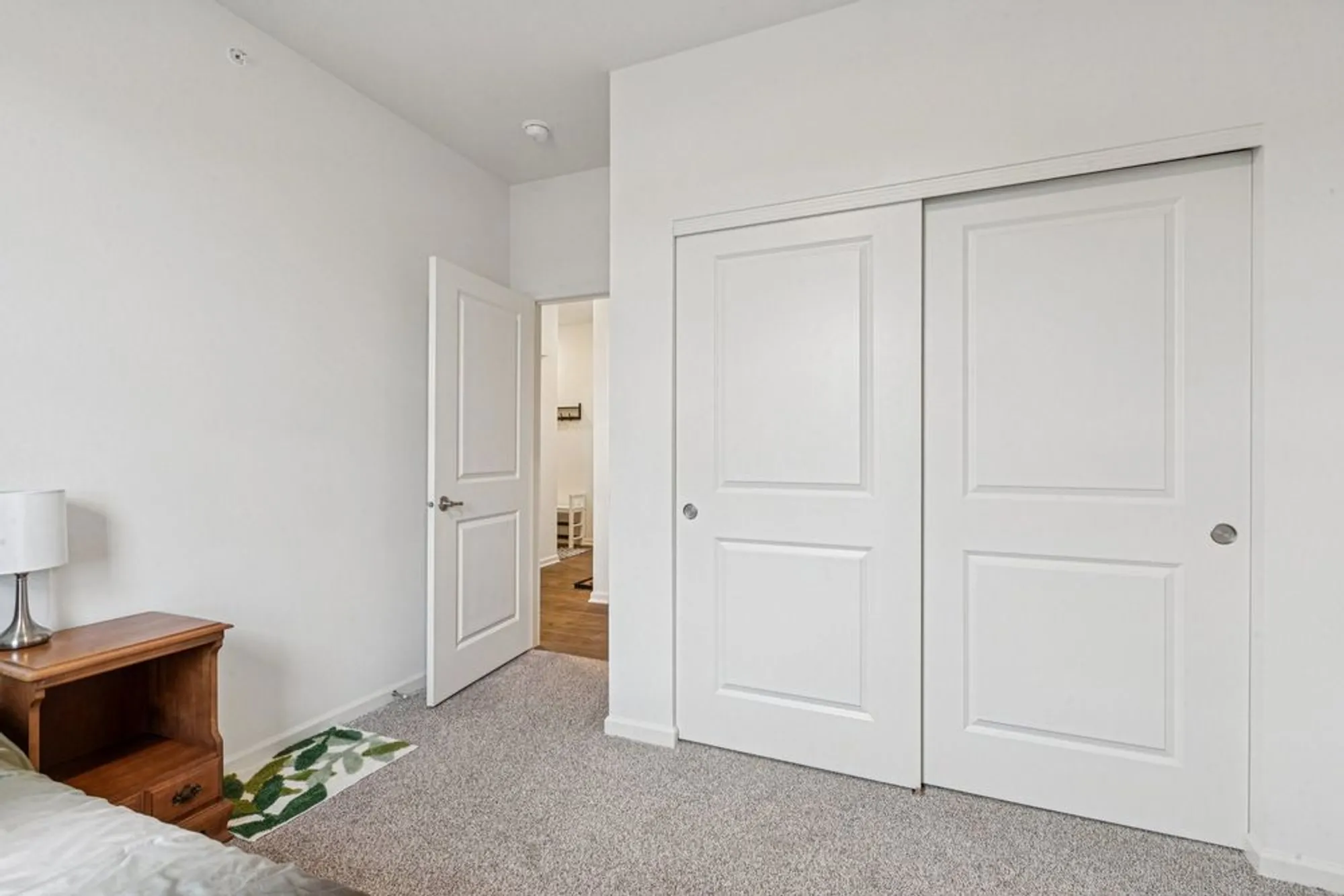 Property Slideshow image 24 of 48 | 952 darwin st, North Aurora, IL, 60542