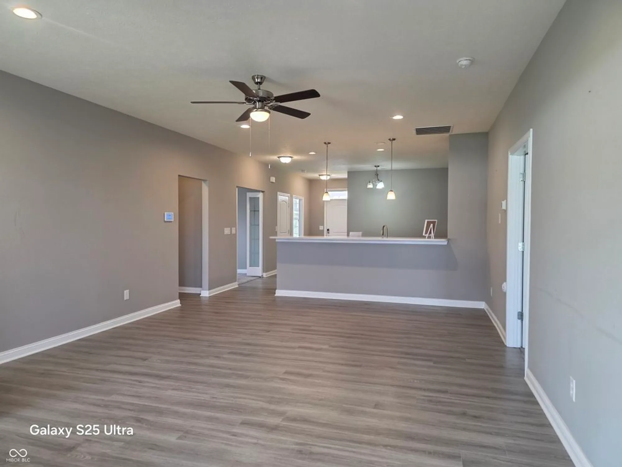 Property Slideshow image 21 of 27 | 9106 hedley way, Avon, IN, 46123