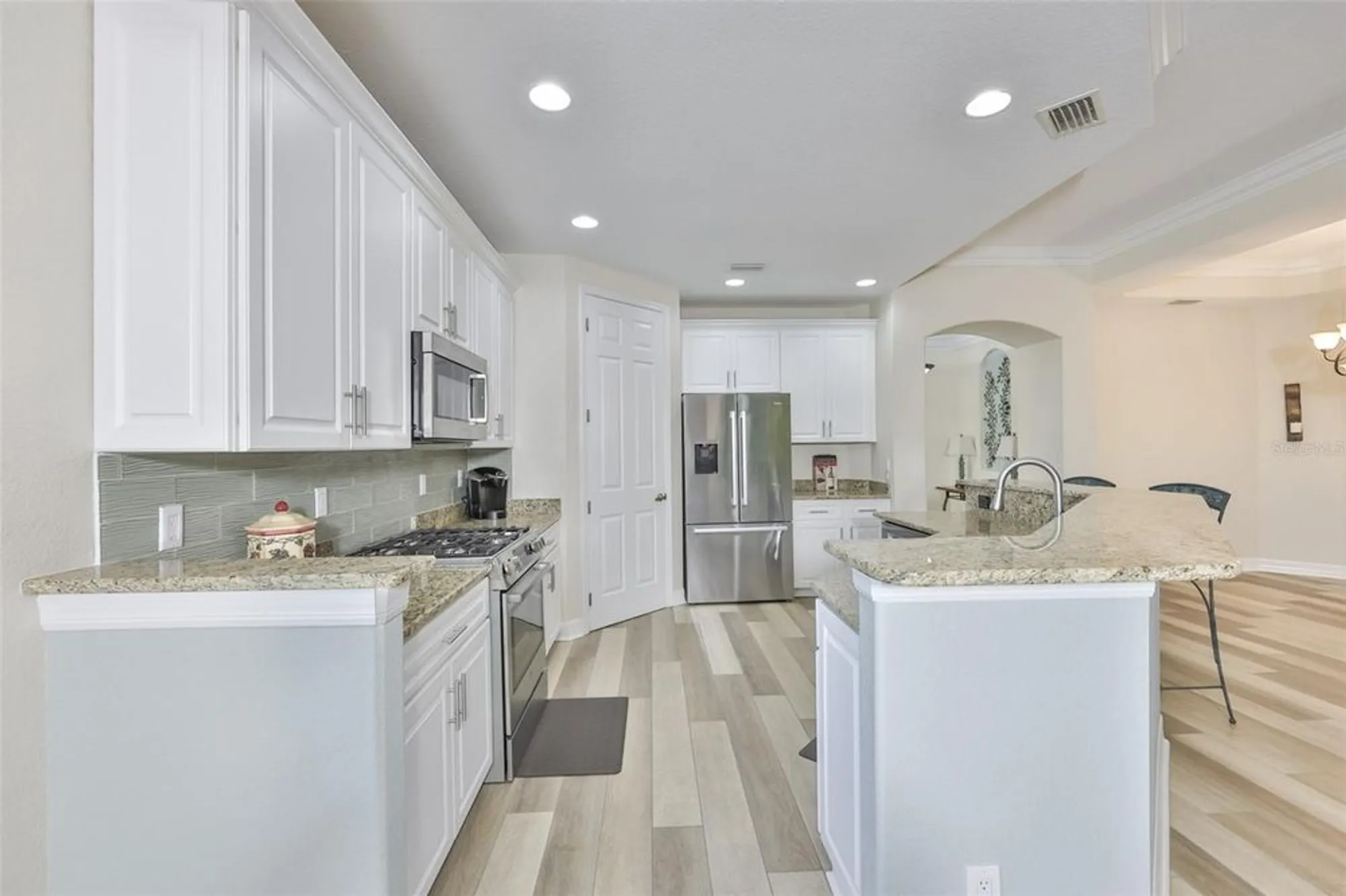 Property Slideshow image 18 of 56 | 1417 emerald dunes dr, Sun City Center, FL, 33573