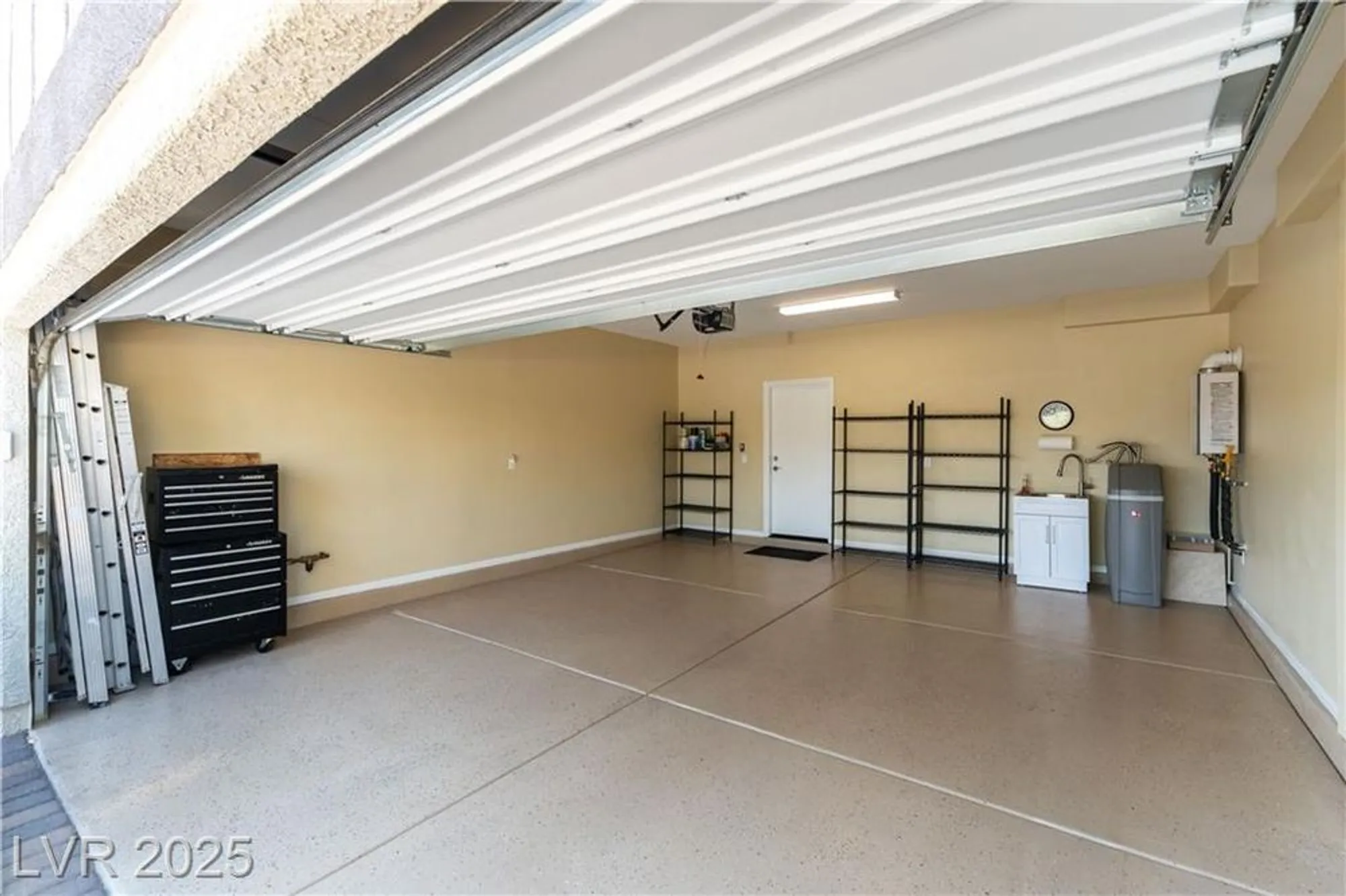 Property Slideshow image 21 of 32 | 2047 arrington ave, North Las Vegas, NV, 89086