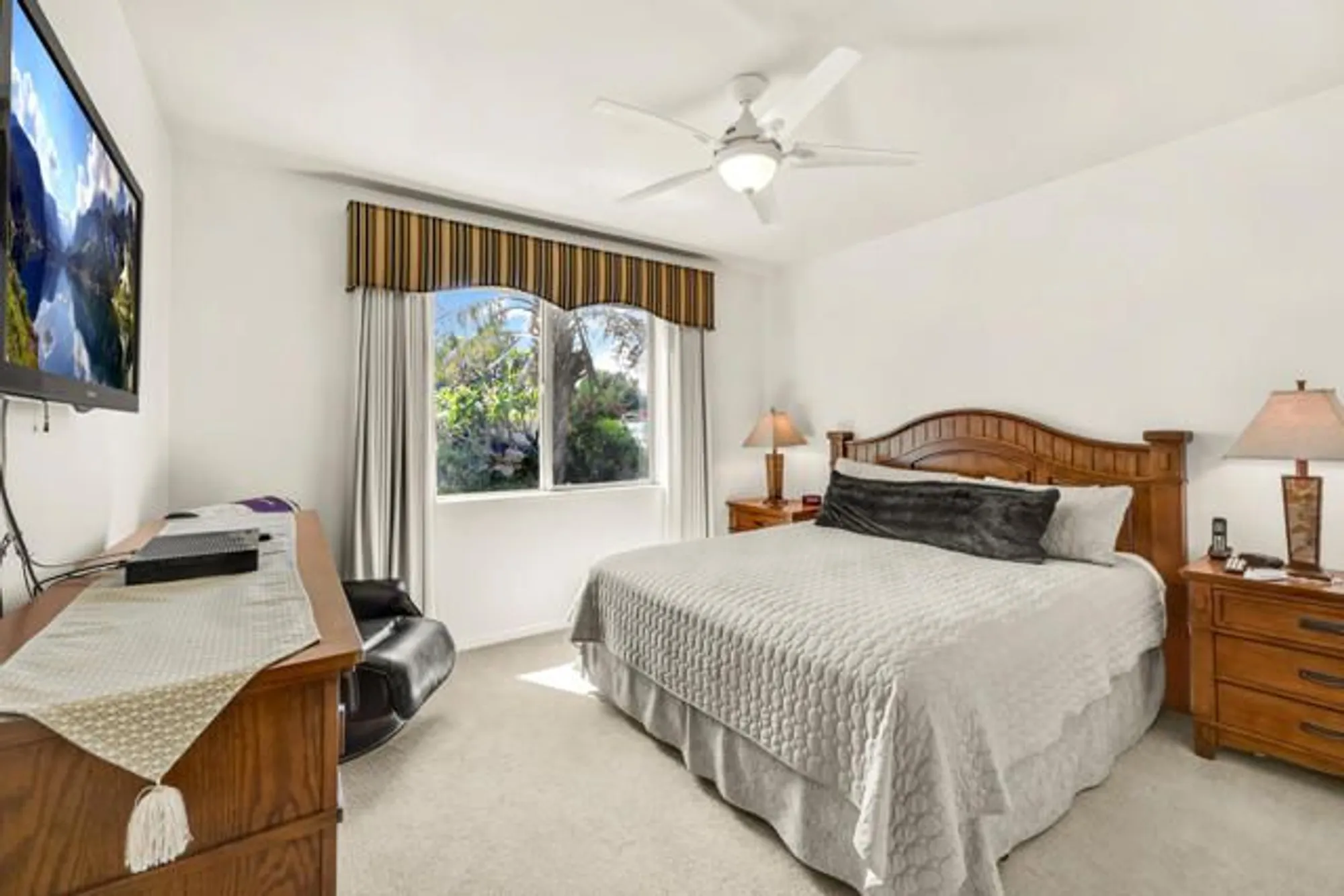 Property Slideshow image 16 of 42 | 80323 avenida linda vista, Indio, CA, 92203