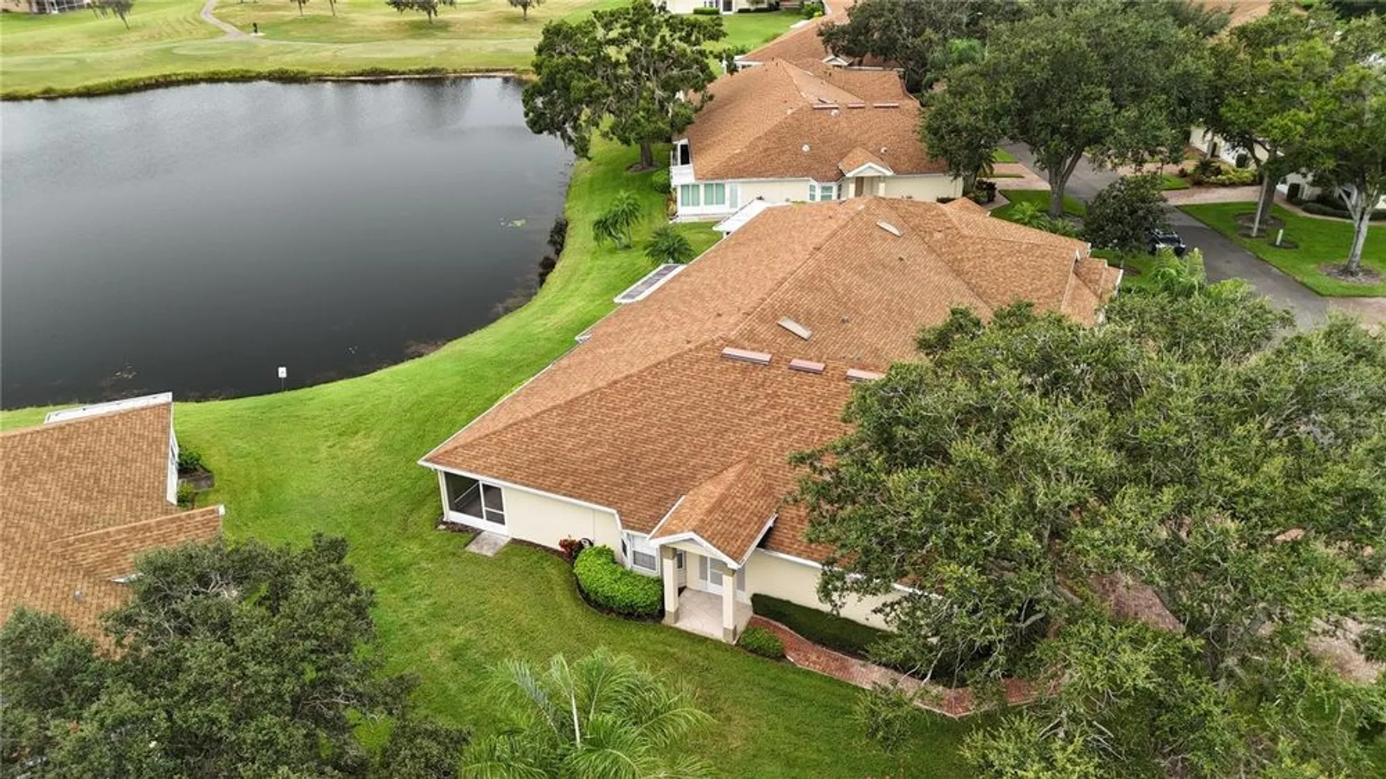 Property Slideshow image 5 of 43 | 2531 new haven cir # 2531, Sun City Center, FL, 33573