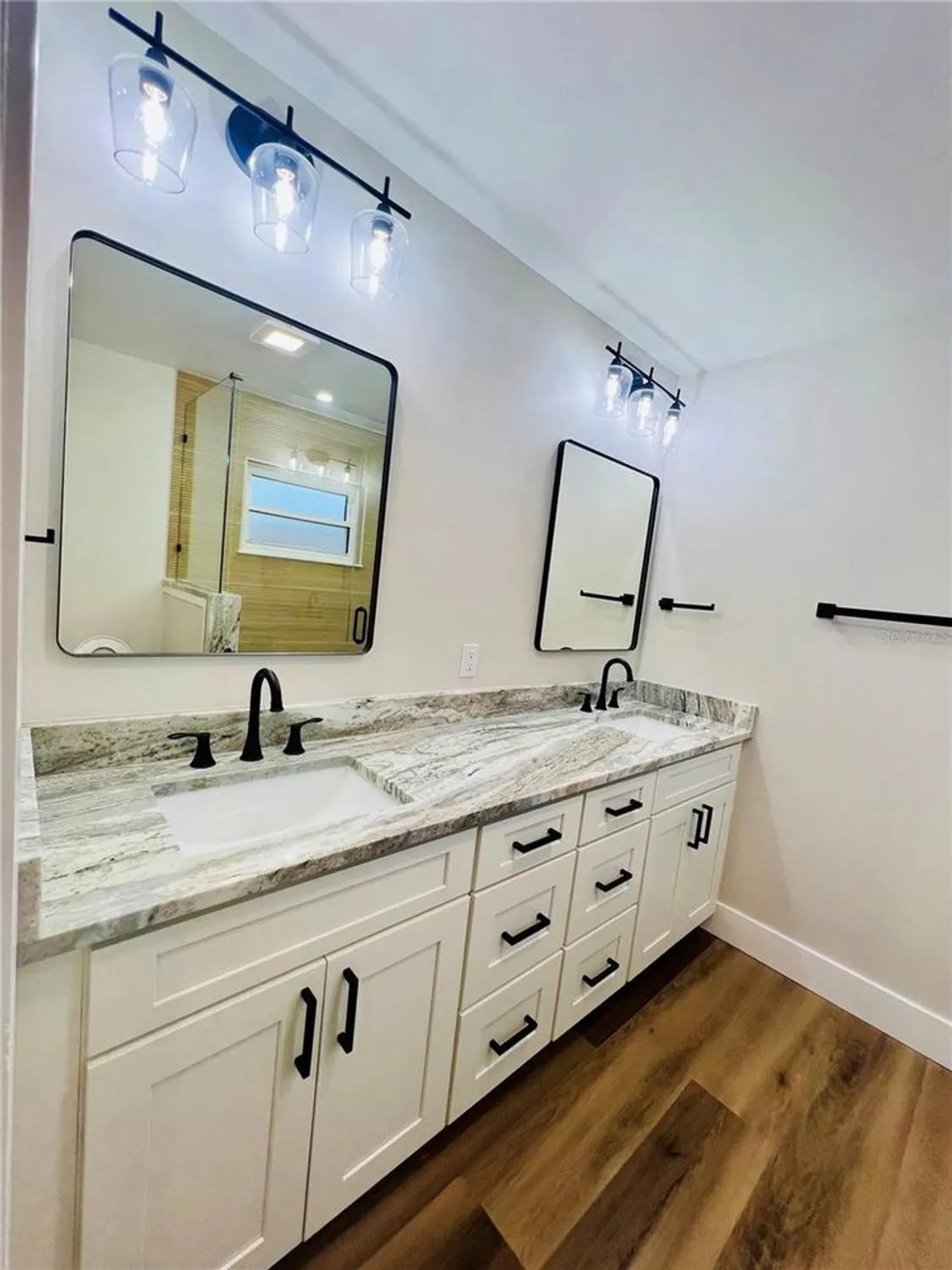 Property Slideshow image 22 of 28 | 801 leeward way, Palm Harbor, FL, 34685