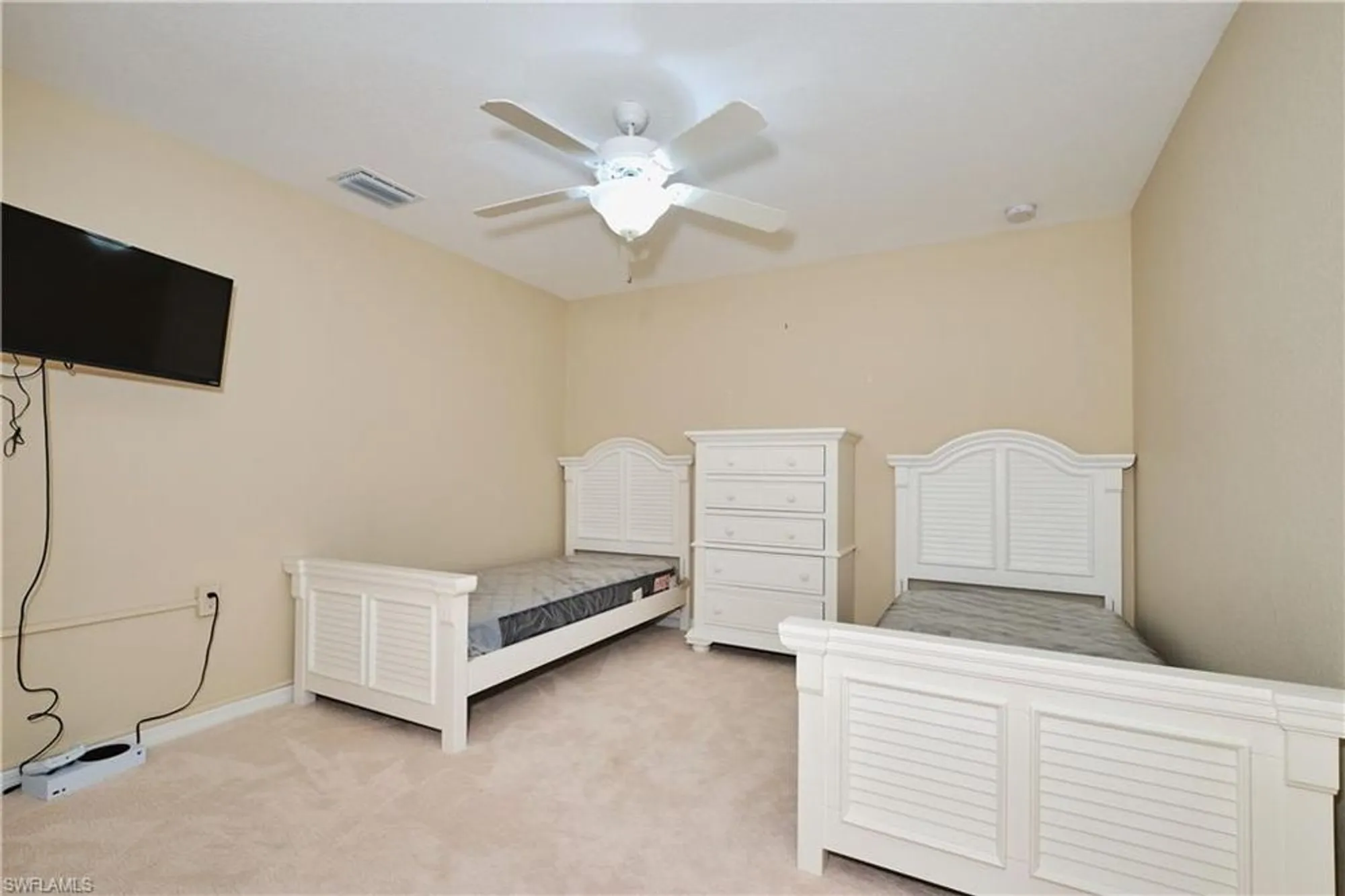 Property Slideshow image 28 of 50 | 28051 bridgetown ct unit 5725, Bonita Springs, FL, 34135