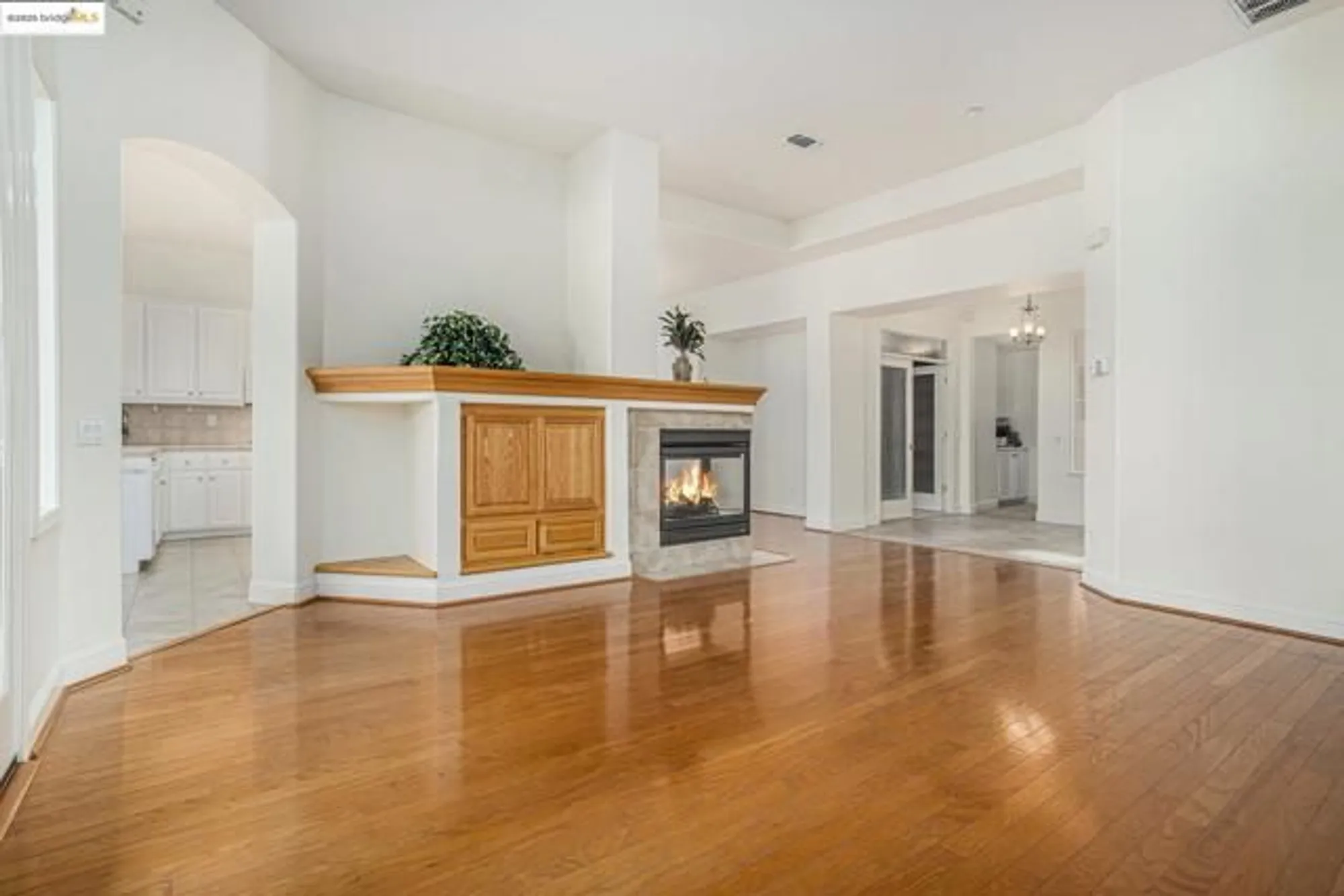 Property Slideshow image 5 of 40 | 1182 bacchini ln, Brentwood, CA, 94513