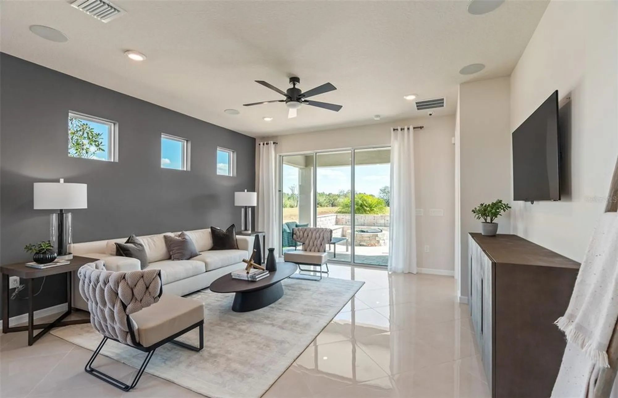 Property Slideshow image 16 of 30 | 15825 gem view st, Winter Garden, FL, 34787