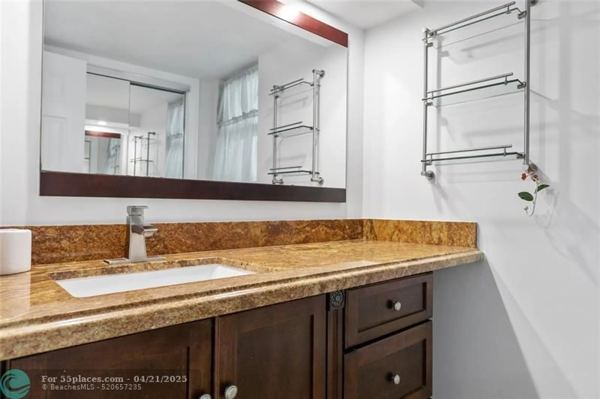 Property Slideshow image 16 of 27 | 2731 ne 14th street cswy 331, Pompano Beach, FL, 33062