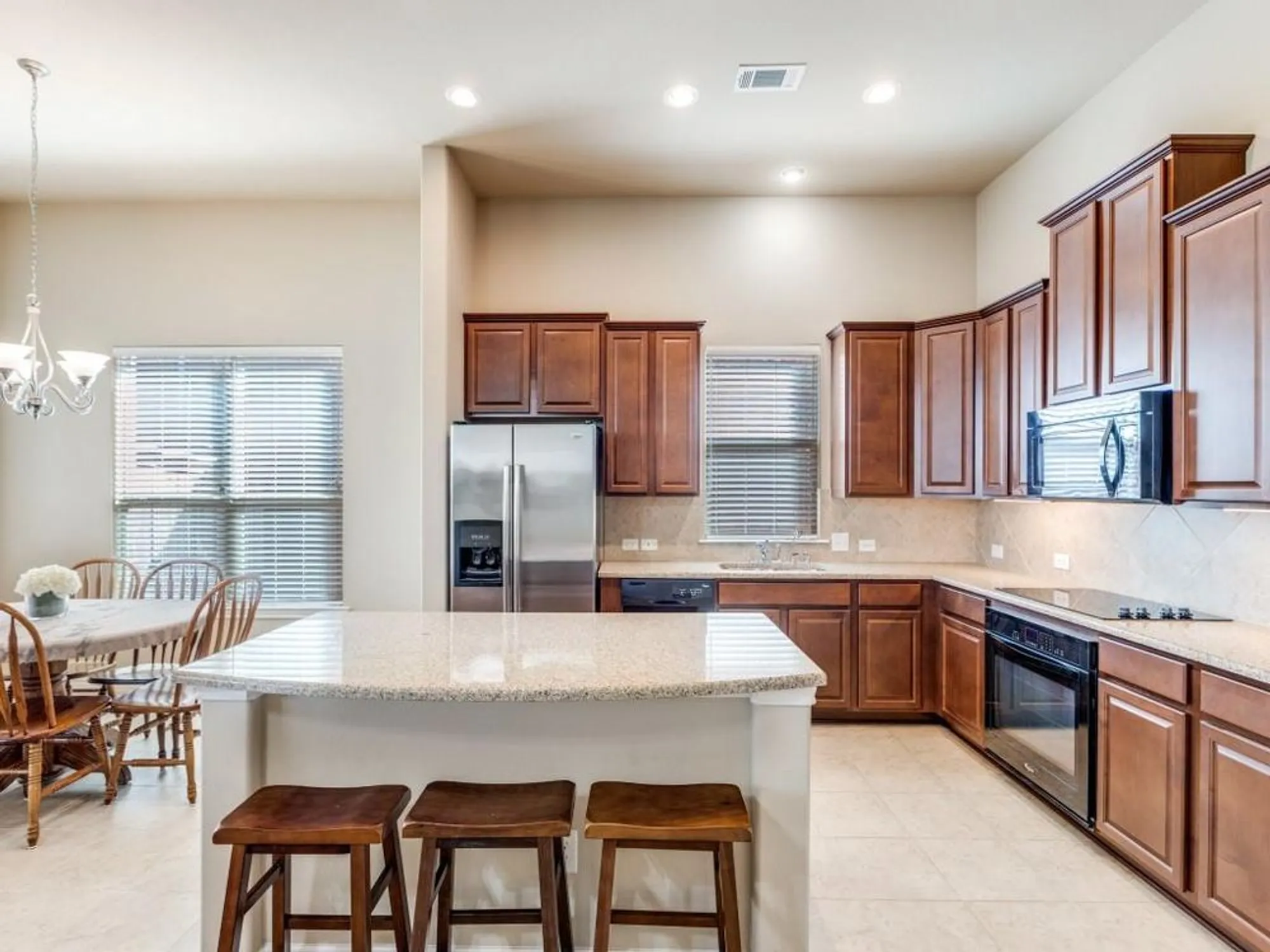 Property Slideshow image 3 of 32 | 1308 isabella ln, Savannah, TX, 76227