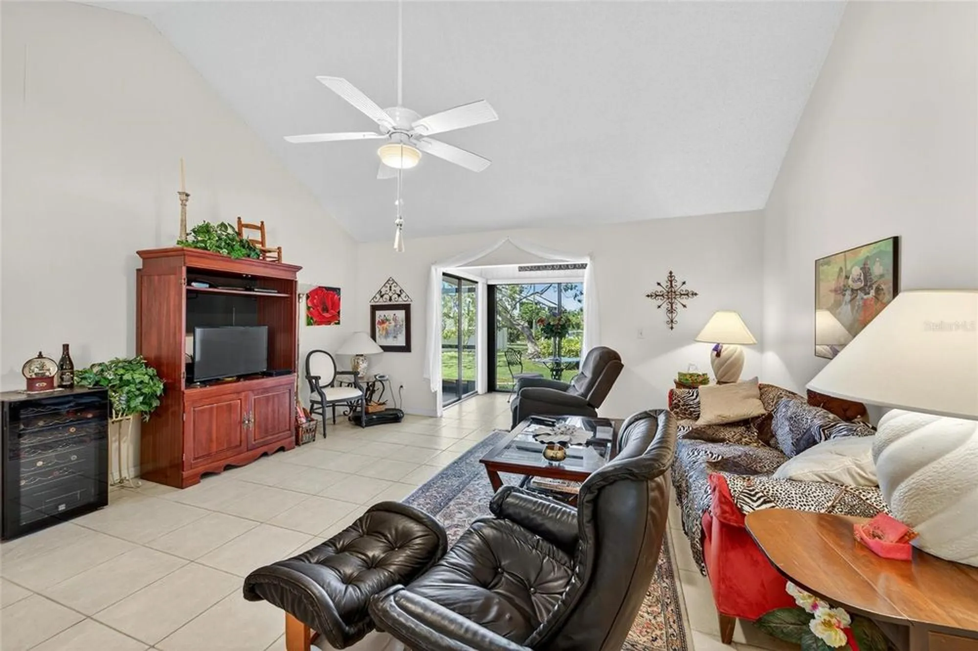 Property Slideshow image 8 of 51 | 1306 spry ct # 1306, Sun City Center, FL, 33573