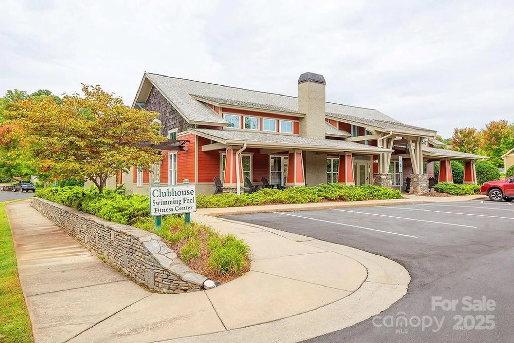 Property Slideshow image 31 of 34 | 64 creekside view dr, Asheville, NC, 28804