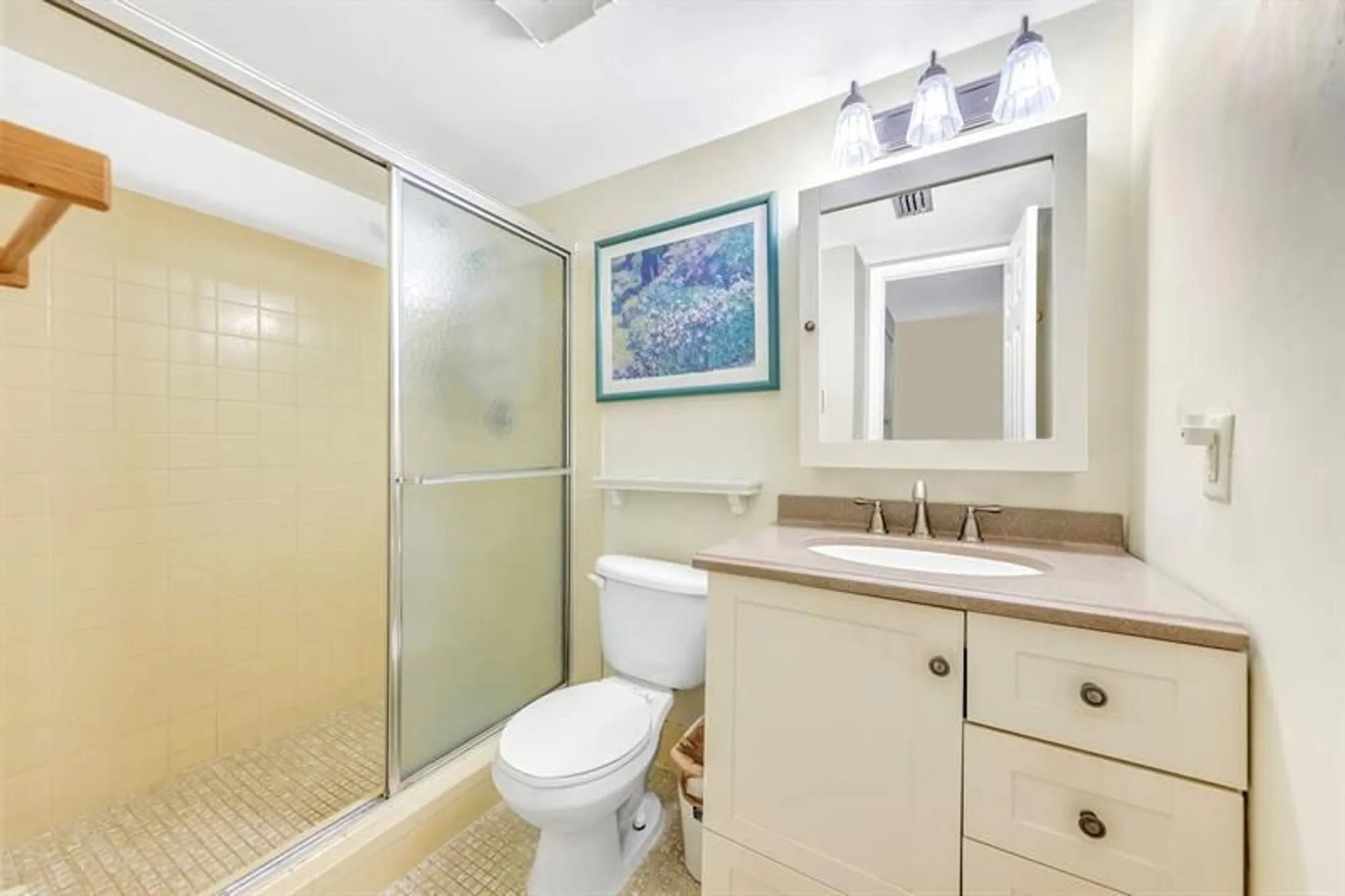 Property Slideshow image 6 of 36 | 7640 nw 1st st 202, Margate, FL, 33063