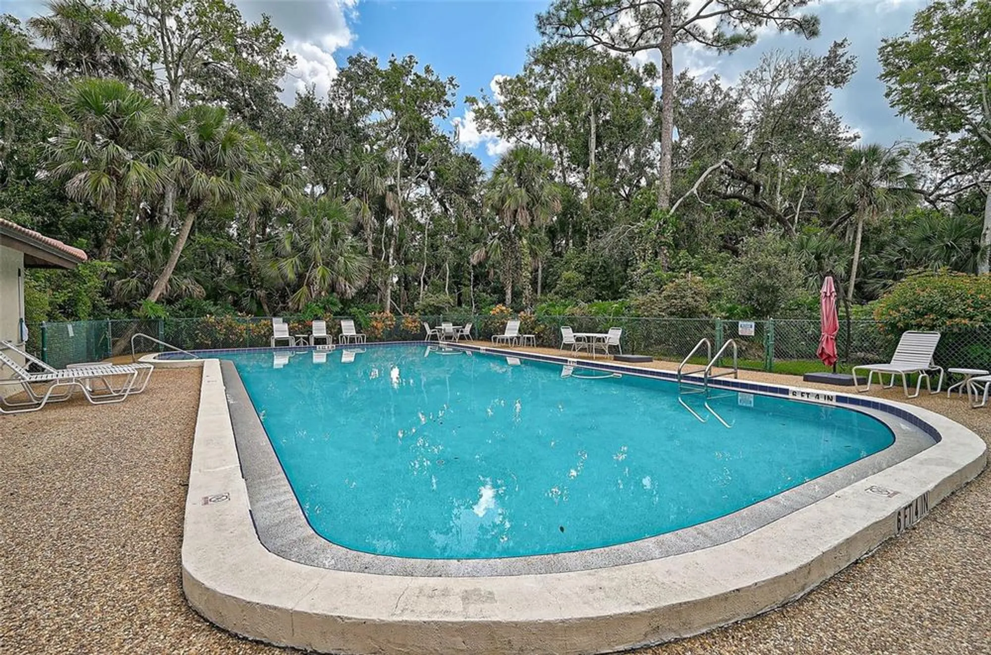 Property Slideshow image 40 of 50 | 7363 oak moss dr # 33, Sarasota, FL, 34241