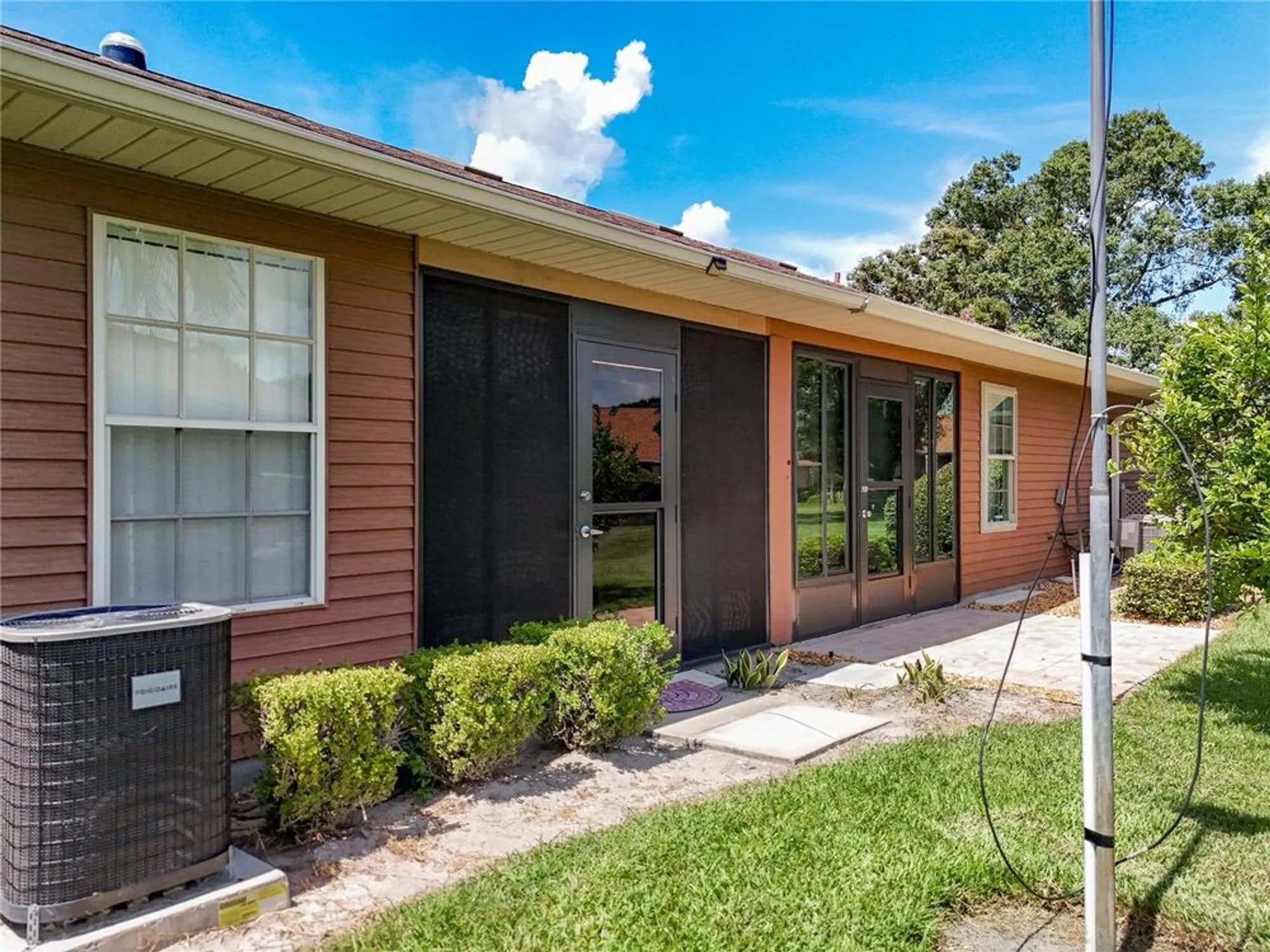 Property Slideshow image 42 of 55 | 5530 rosewall cir, Leesburg, FL, 34748