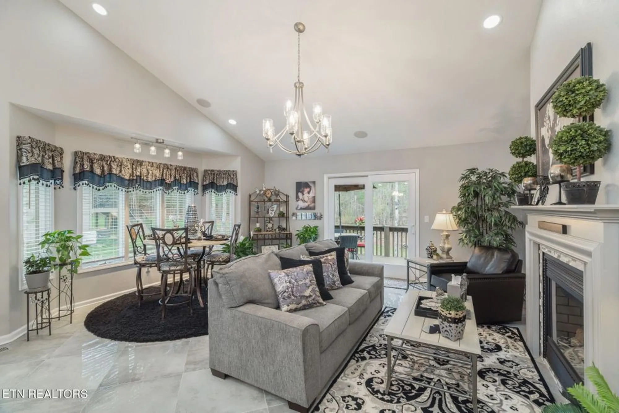 Property Slideshow image 21 of 55 | 187 forest view dr, Crossville, TN, 38558