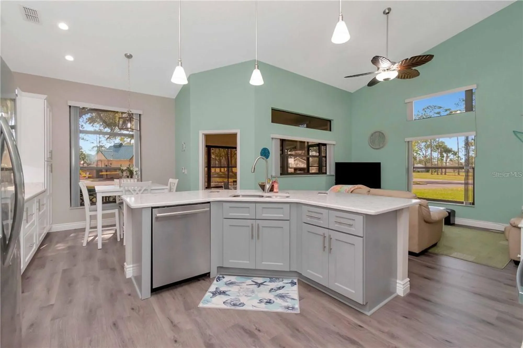 Property Slideshow image 8 of 39 | 9626 woodhollow ct, New Port Richey, FL, 34655