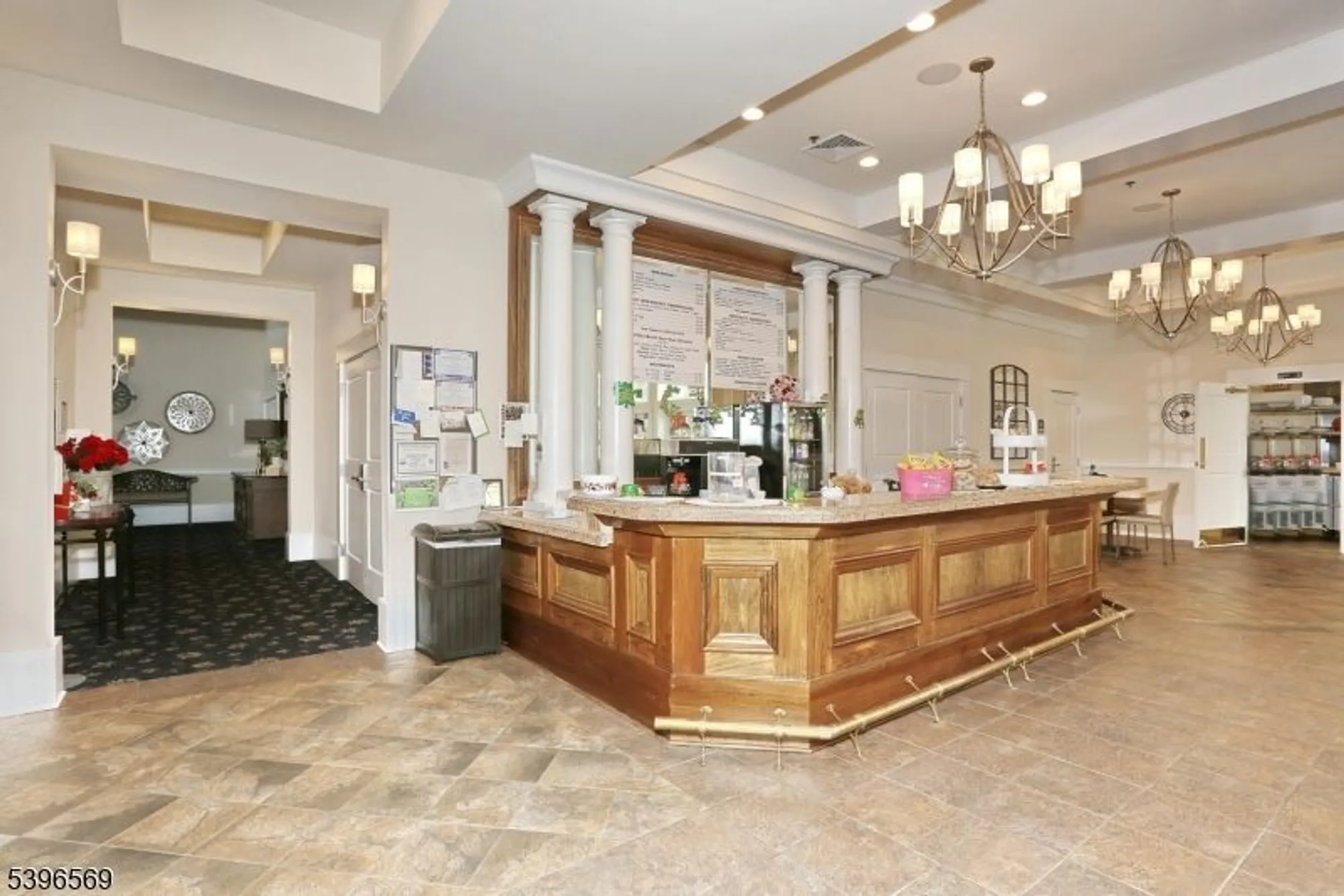 Property Slideshow image 32 of 45 | 10203 warrens way # 203, Wanaque, NJ, 07465