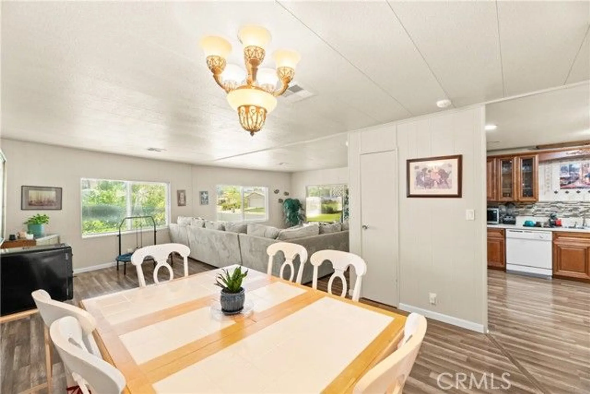 Property Slideshow image 20 of 60 | 2964 silver oak way, Hemet, CA, 92545