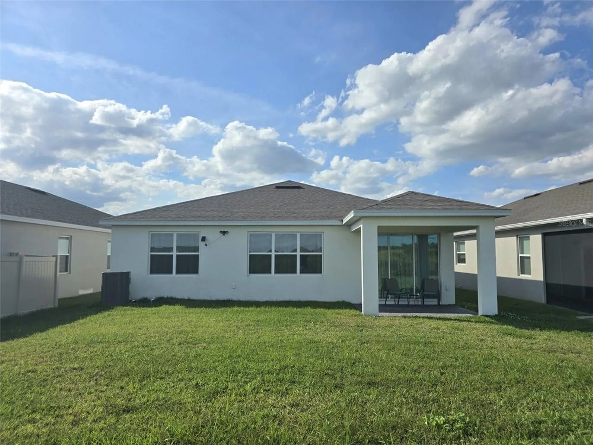 Property Slideshow image 33 of 42 | 1973 spring shower cir, Kissimmee, FL, 34744