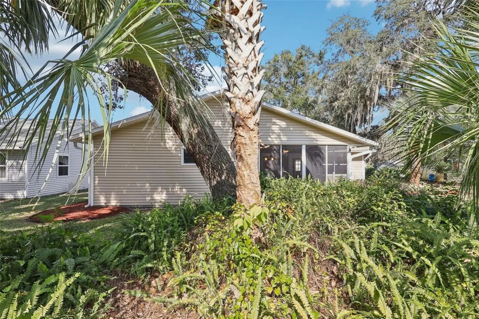 Property Slideshow image 37 of 38 | 305 brigadoon cir, Leesburg, FL, 34788