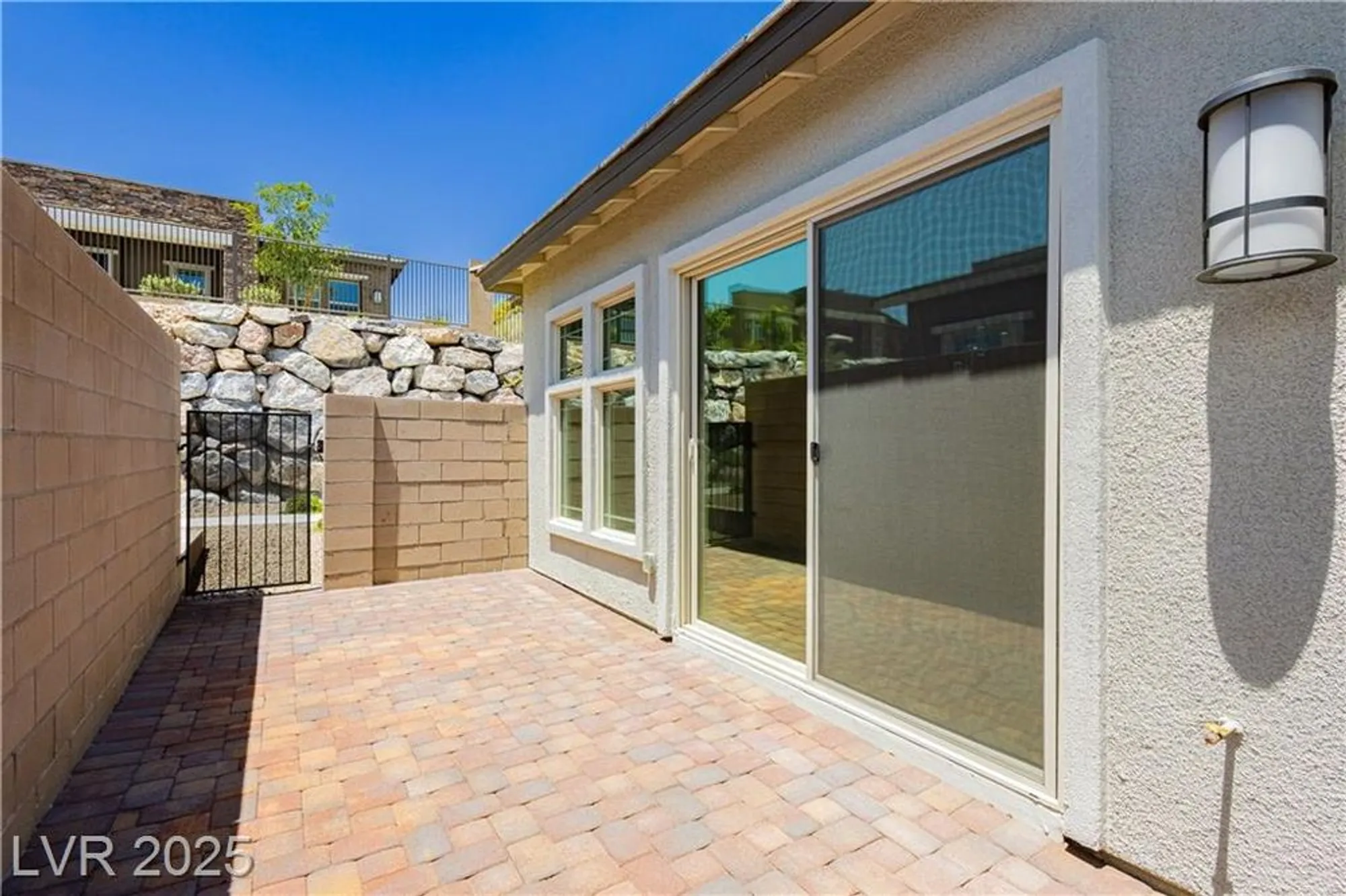 Property Slideshow image 32 of 45 | 901 allister fields ln, Las Vegas, NV, 89138